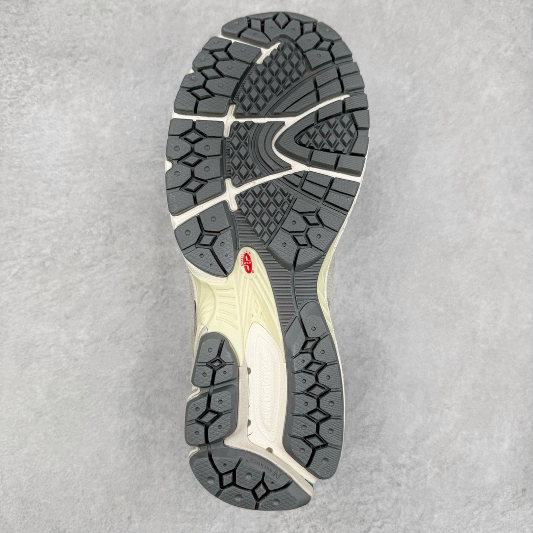 图片[9]-＃特价福利 New Balance NB2002系列 男女休闲慢跑鞋 必备的时髦单品之一 最新出的2002R系列 这款延续了经典科技 升级版N-ERGY缓震物料机能与材质上脚太舒适了 鞋面的柔软麂皮搭配尼龙网布 特别透气而且还复古感 不管是搭配牛仔裤还工装裤都是百搭！小红书众多博主上脚推荐！实拍调校N版已经零色差零失真 百分百还原实物色彩所见即所得 不存在货不对板色差等低级问题 选购参考实物拍摄 不混卖不参货 只用心做好货严格选品 承诺混一赔十 尺码：36 36.5 37 37.5 38 38.5 39.5 40 40.5 41.5 42 42.5 43 44 45-选品中心