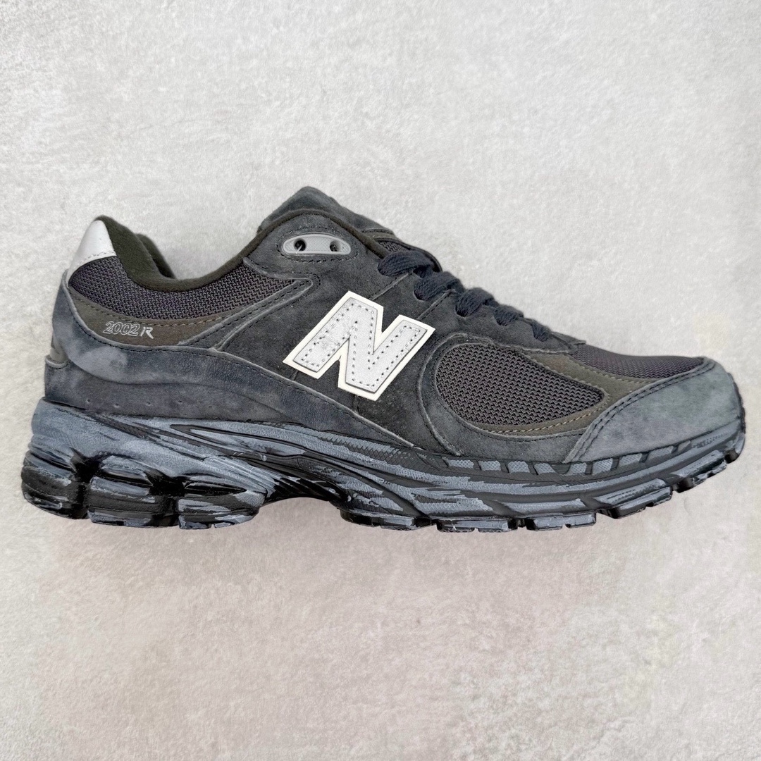 图片[3]-＃特价福利 New Balance NB2002系列 男女休闲慢跑鞋 必备的时髦单品之一 最新出的2002R系列 这款延续了经典科技 升级版N-ERGY缓震物料机能与材质上脚太舒适了 鞋面的柔软麂皮搭配尼龙网布 特别透气而且还复古感 不管是搭配牛仔裤还工装裤都是百搭！小红书众多博主上脚推荐！实拍调校N版已经零色差零失真 百分百还原实物色彩所见即所得 不存在货不对板色差等低级问题 选购参考实物拍摄 不混卖不参货 只用心做好货严格选品 承诺混一赔十 尺码：36 36.5 37 37.5 38 38.5 39.5 40 40.5 41.5 42 42.5 43 44 45-选品中心