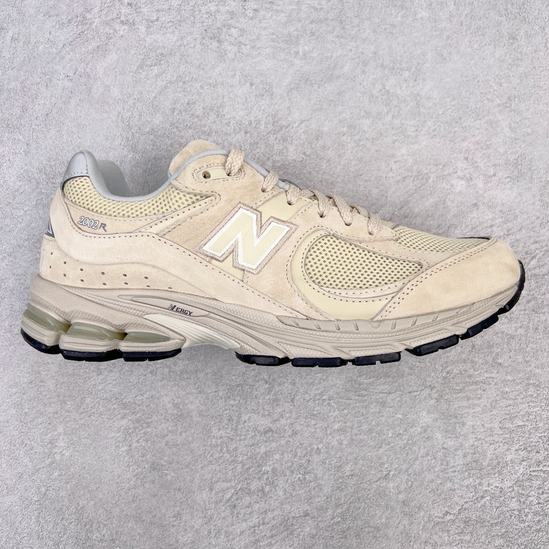图片[3]-＃特价福利 New Balance NB2002系列 男女休闲慢跑鞋 必备的时髦单品之一 最新出的2002R系列 这款延续了经典科技 升级版N-ERGY缓震物料机能与材质上脚太舒适了 鞋面的柔软麂皮搭配尼龙网布 特别透气而且还复古感 不管是搭配牛仔裤还工装裤都是百搭！小红书众多博主上脚推荐！实拍调校N版已经零色差零失真 百分百还原实物色彩所见即所得 不存在货不对板色差等低级问题 选购参考实物拍摄 不混卖不参货 只用心做好货严格选品 承诺混一赔十 尺码：36 36.5 37 37.5 38 38.5 39.5 40 40.5 41.5 42 42.5 43 44 45-选品中心