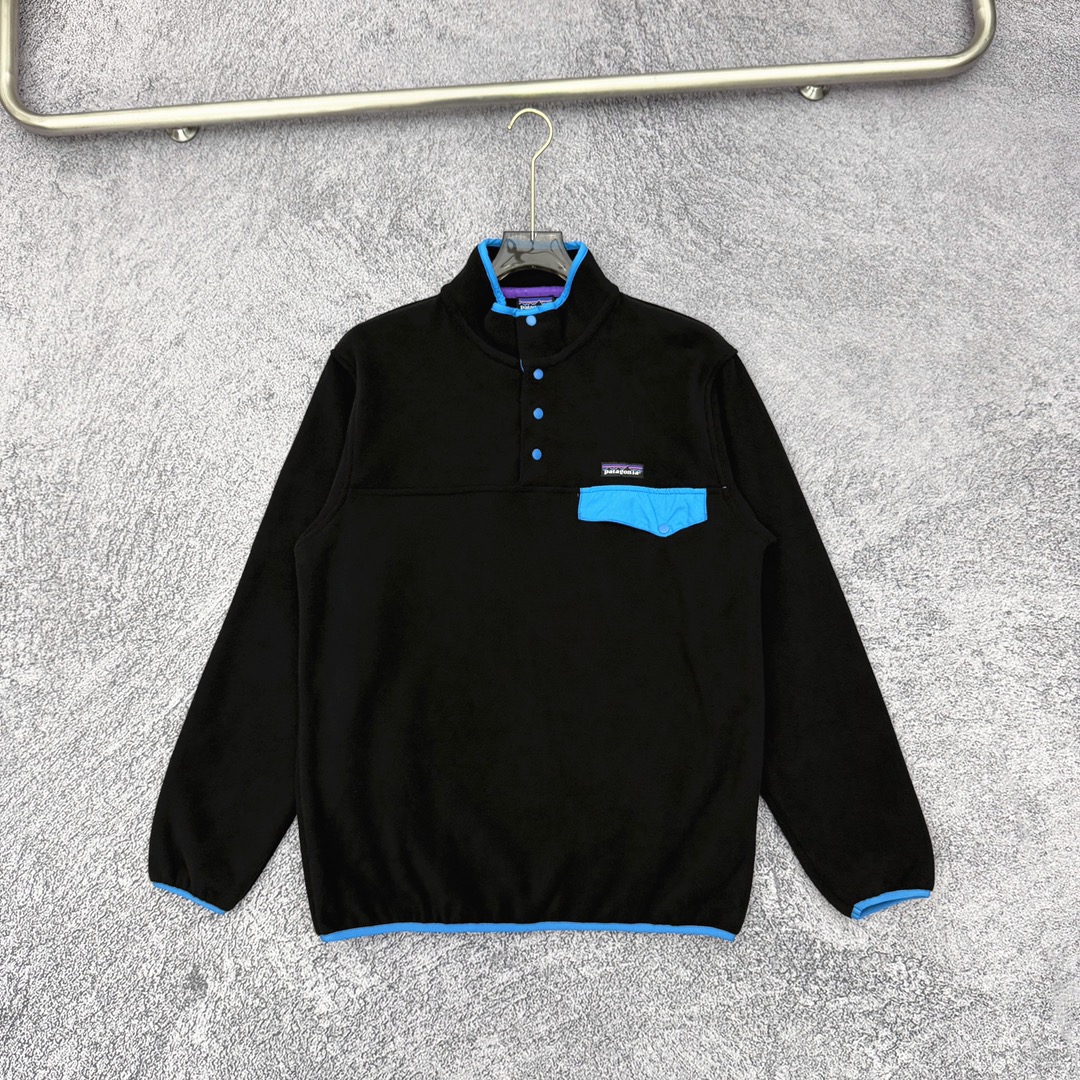 💰135 严选好货!巴塔哥尼亚 ATAGONIA新款男士立领摇粒绒抓绒卫衣外套!时尚潮流款,客供摇粒绒抓绒面料,柔软亲肤,保暖舒适!胸前盖袋设计,精美小标布标点缀,领口、袖口、下摆撞色包边包条,做工细节都非常到位,无论单穿还是外套都不错,上身效果一级棒,喜欢的兄弟不要错过!颜色:黑色、灰色、黄拼色!尺码:M一3XL!
尺码表:
M:肩宽46 胸围109 衣长69
L:肩宽48 胸围113 衣长71
XL:肩宽49 胸围117 衣长73
2XL:肩宽50 胸围121 衣长75
3XL:肩宽51 胸围125 衣长75