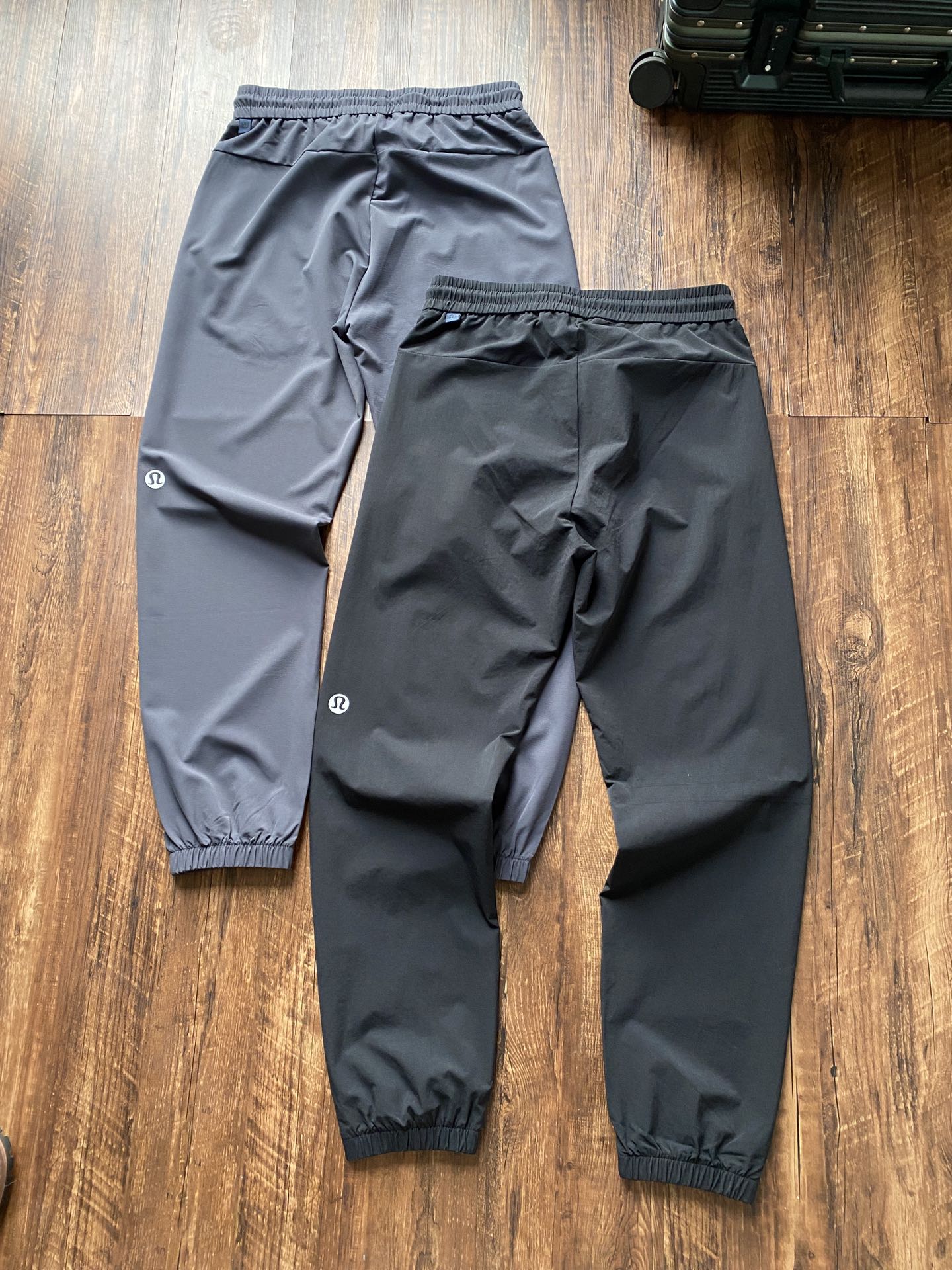 Lulu Men's Bottoms Lululemon ® athletica abc SeriesMen's Lulu Men's Bottoms yoga