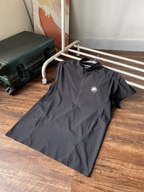 Mammut Lightweight Quick-Dry Half-Zip Summer Sport Shirt, Black, Breathable 1 Mammut Lightweight Quick-Dry Half-Zip Summer Sport Shirt, Black, Breathable