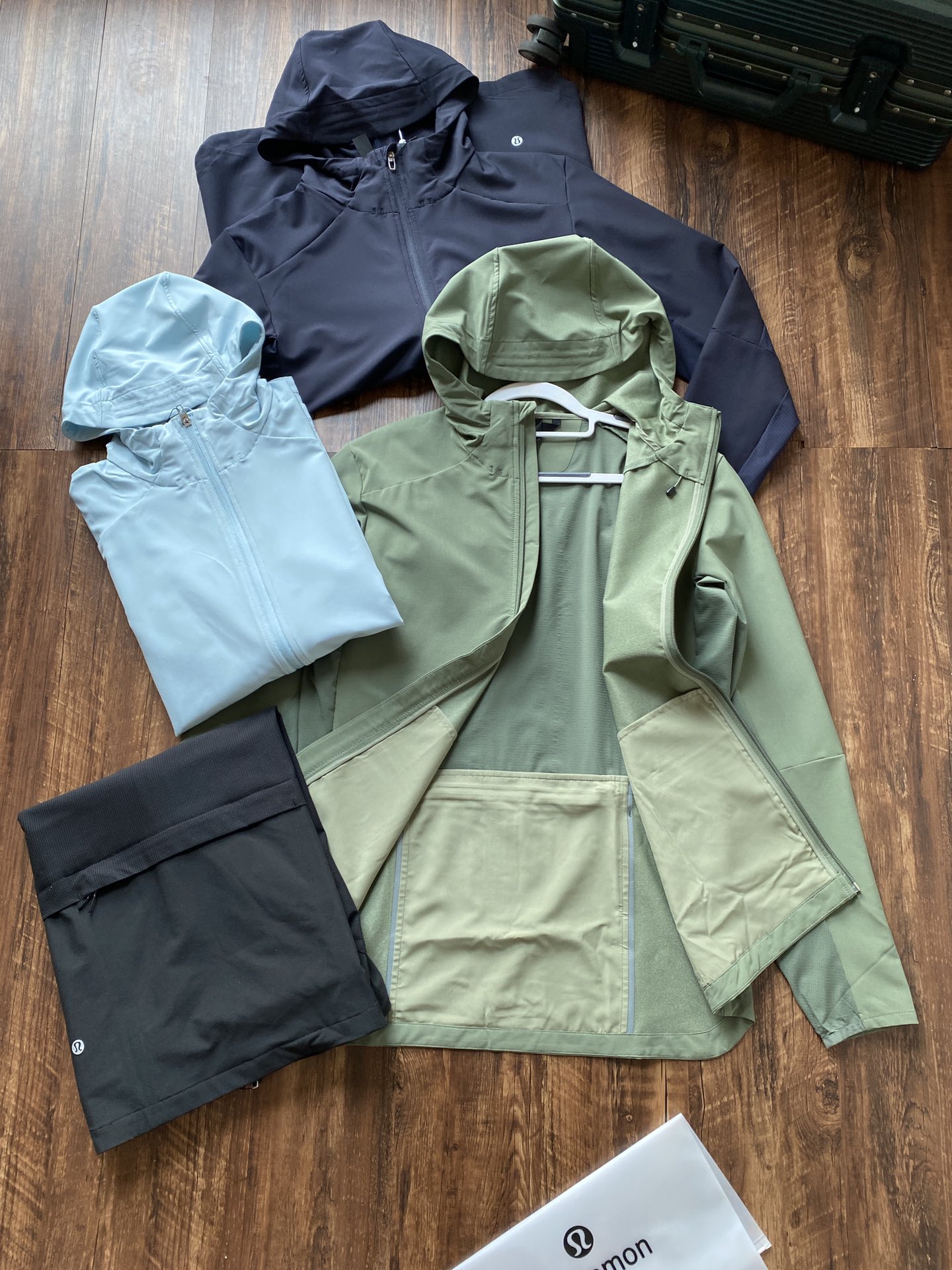 Lulu Men's Tops Lululemon WL Men's Lulu Men's Tops yoga