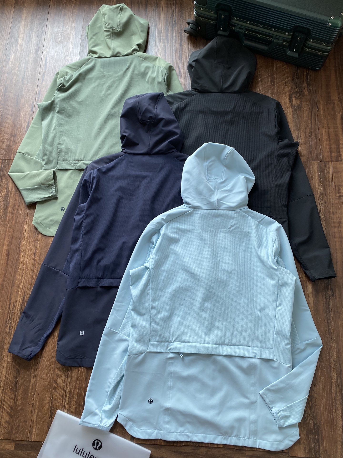 Lulu Men's Tops Lululemon WL Men's Lulu Men's Tops yoga