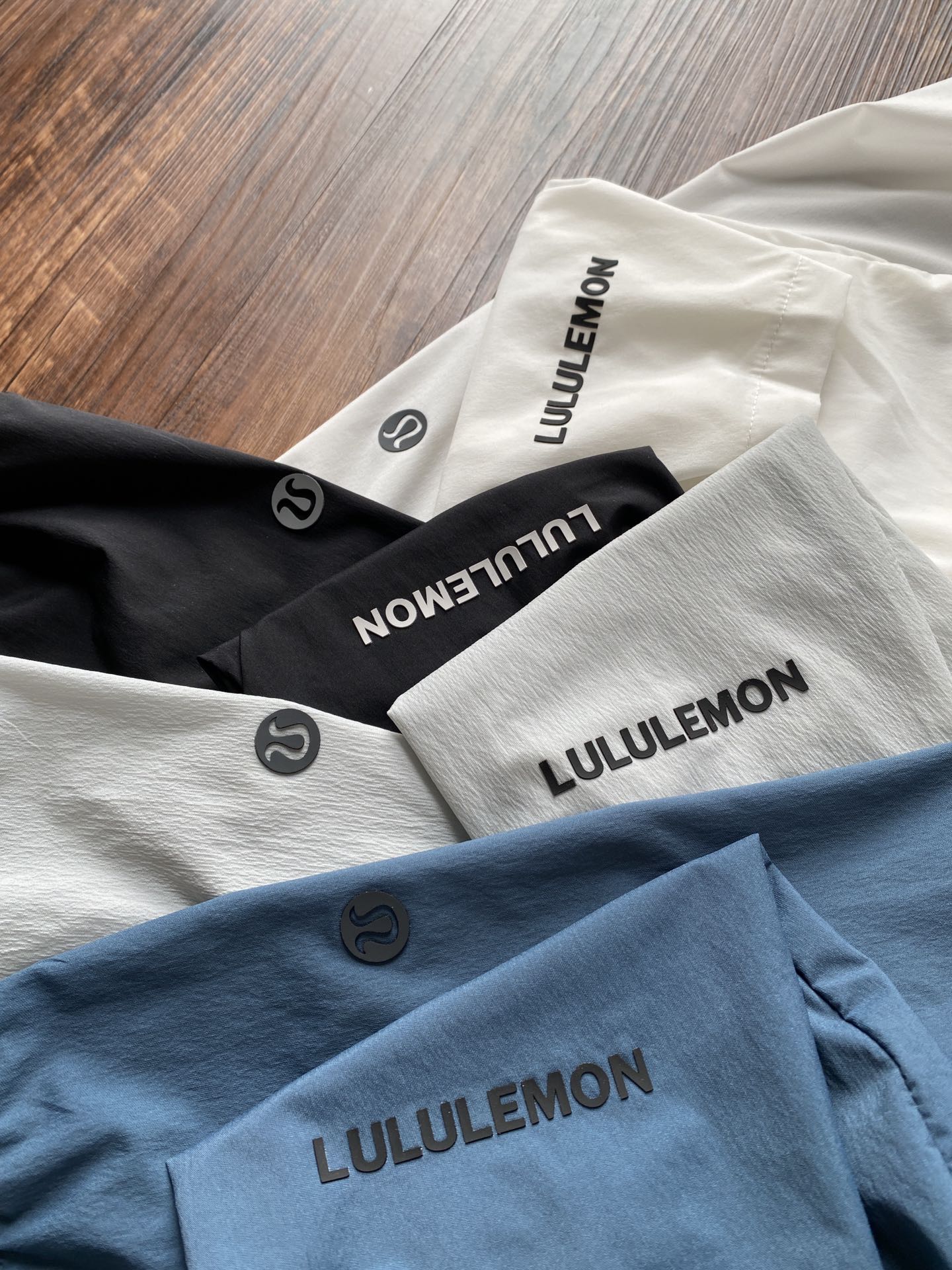 Lulu Men's Tops Lululenon Men's Lulu Men's Tops yoga