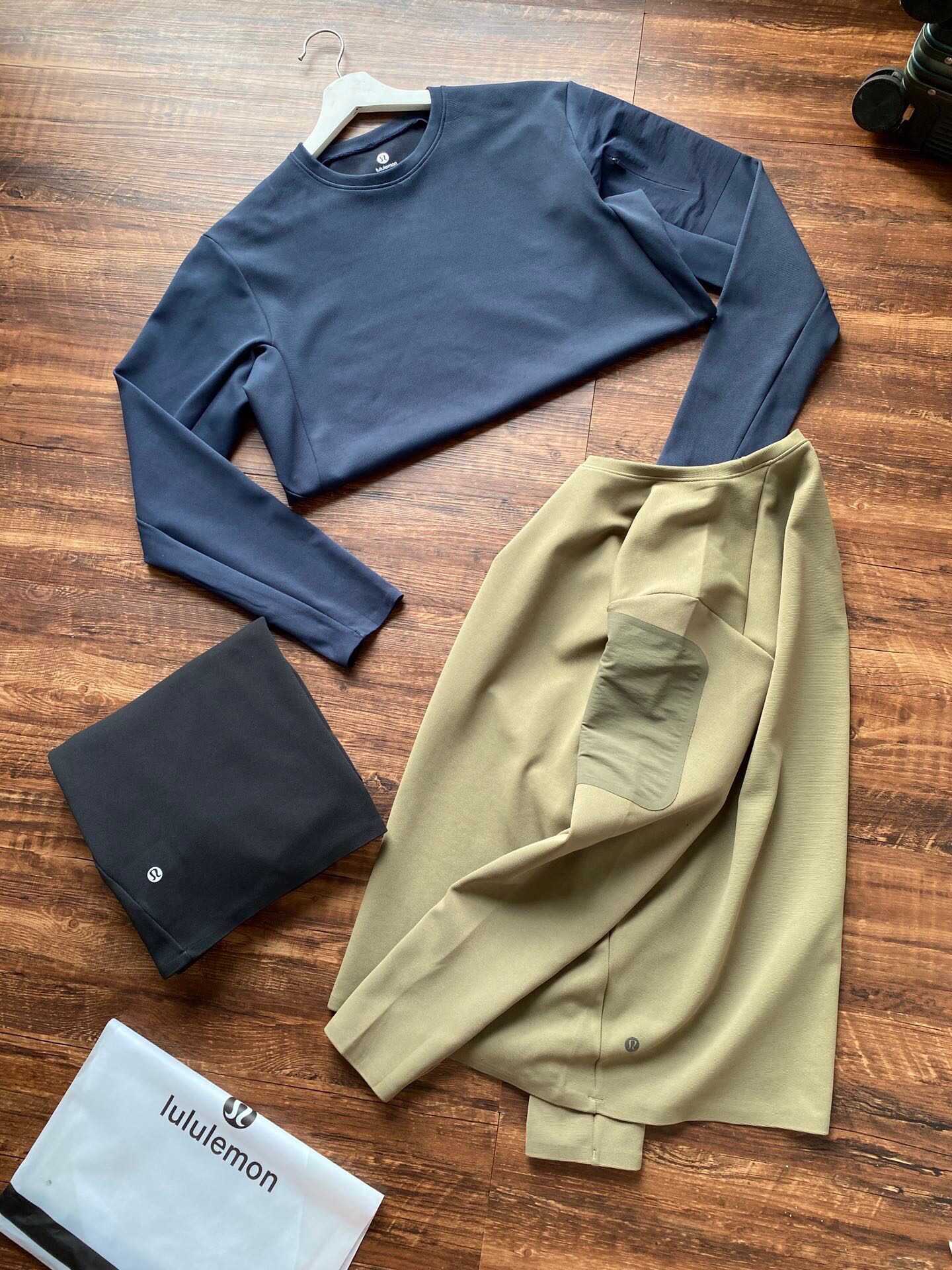 Lulu Men's Tops Lululeon Lulu Men's Tops yoga