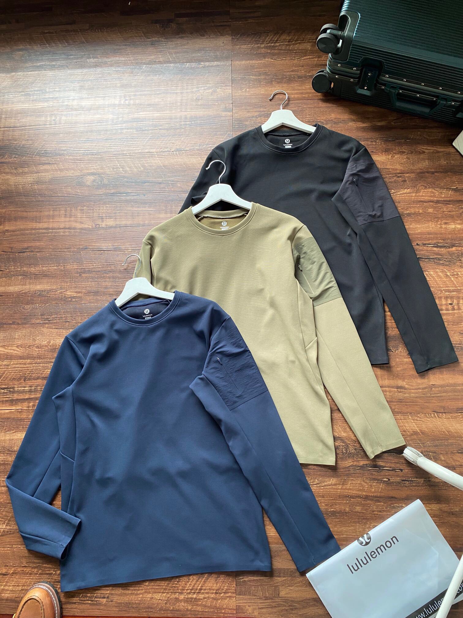 Lulu Men's Tops Lululeon Lulu Men's Tops yoga