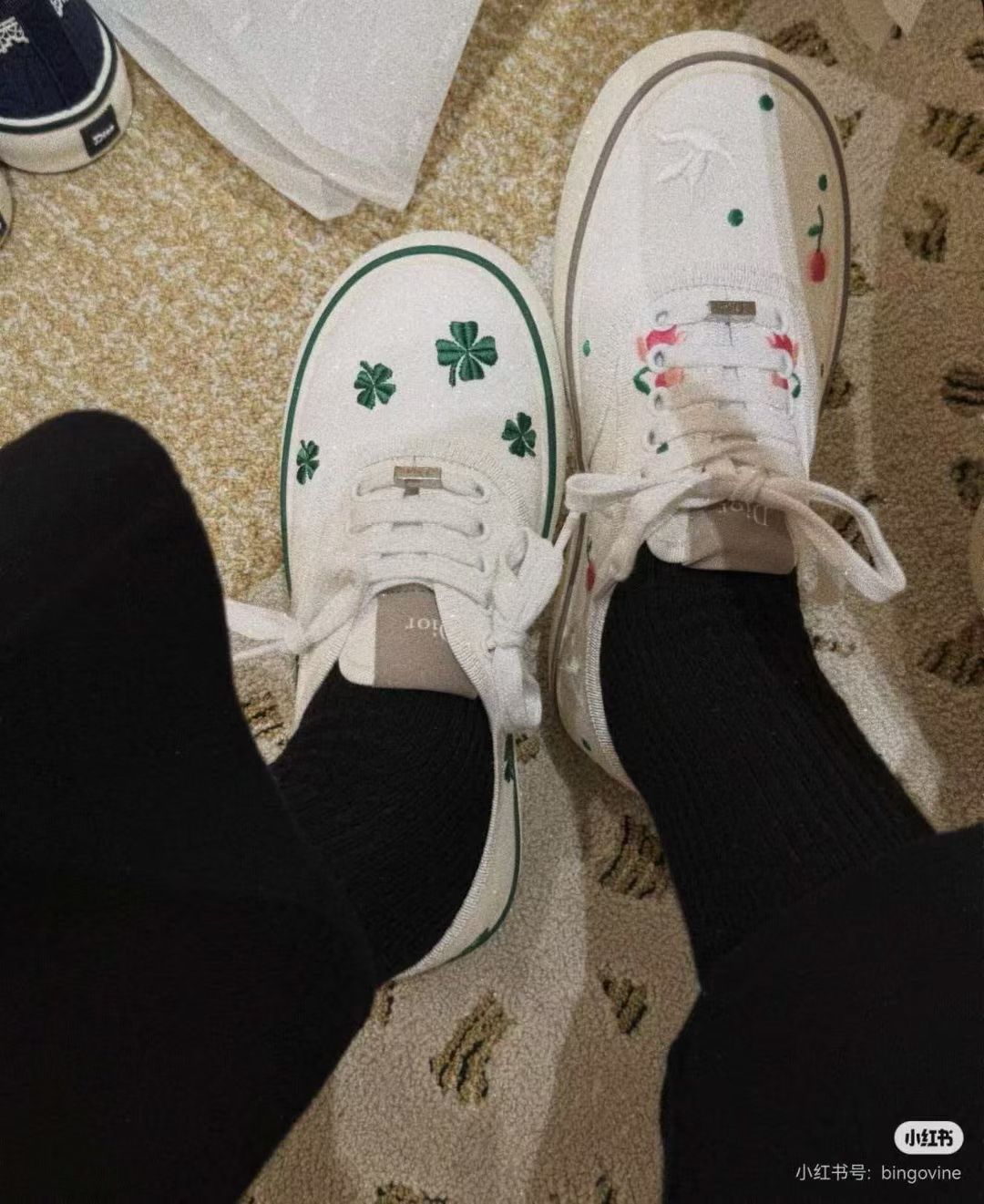 NO:723987,Upper foot picture, casual shoes/sports shoes, sneakers19860909上脚图,休闲鞋/运动鞋,sneakers,Women's Shoes