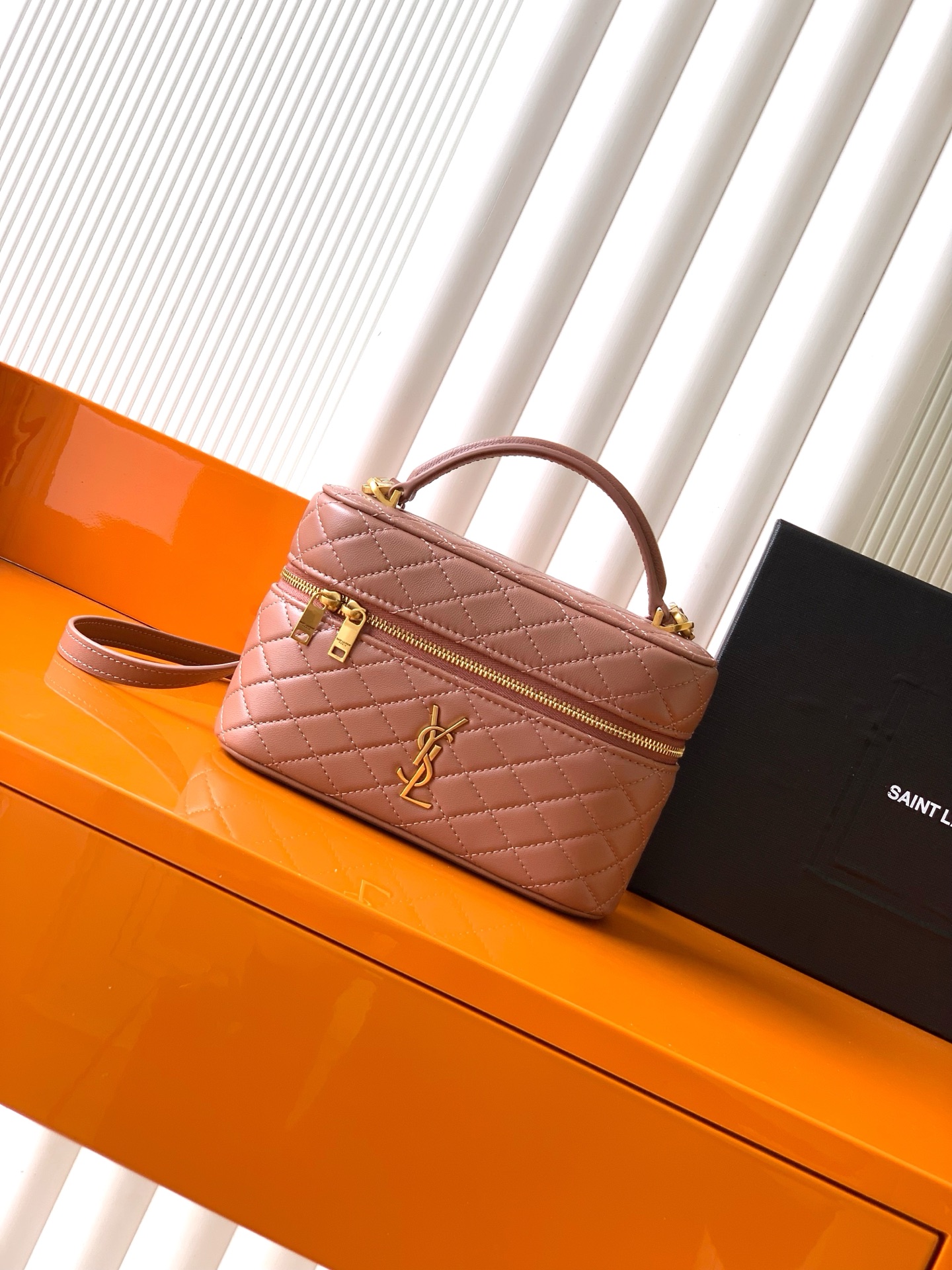 LE CASSANDRE ミニ羊皮革手拿包 - 多機能デザイン