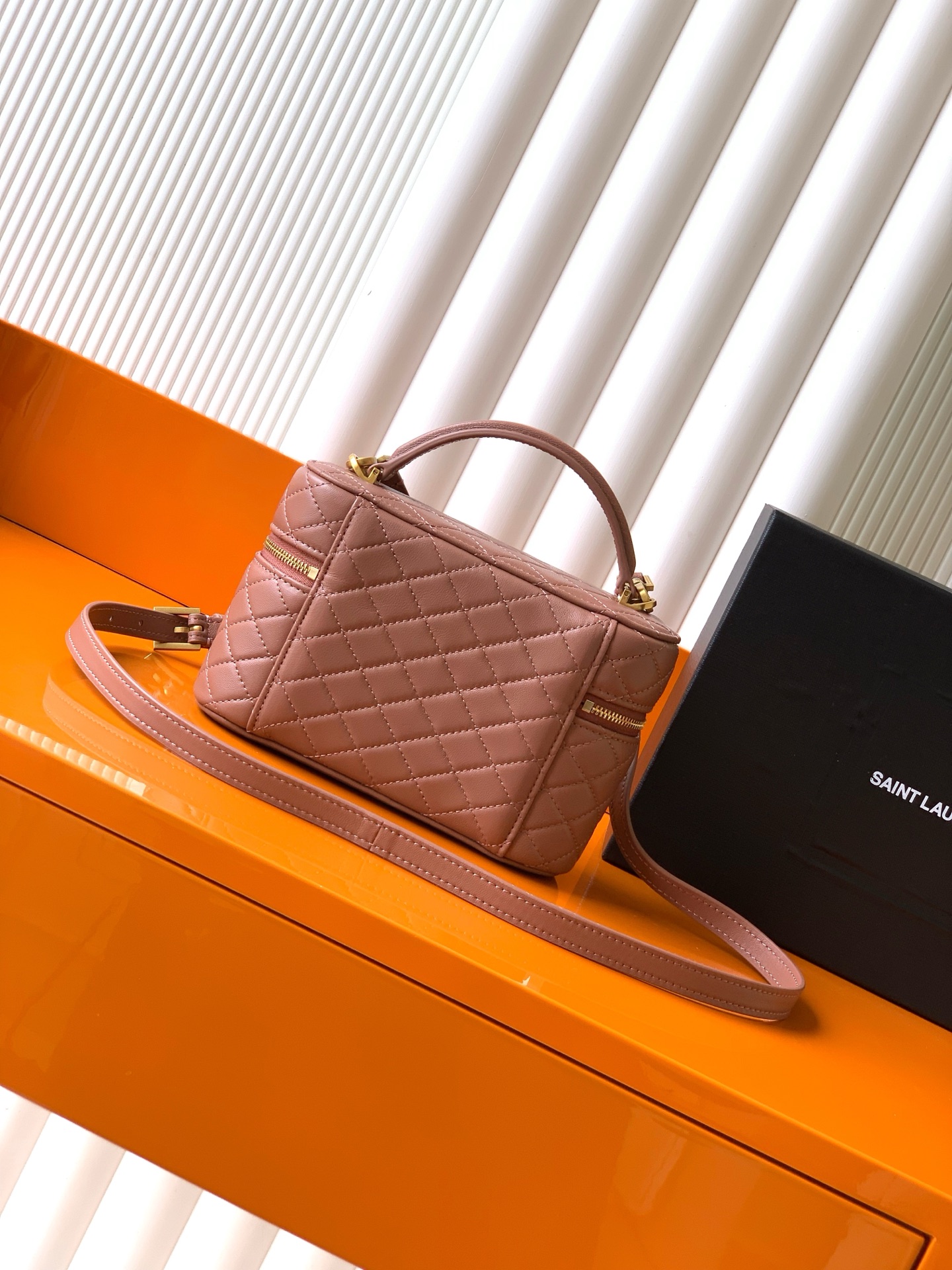 LE CASSANDRE ミニ羊皮革手拿包 - 多機能デザイン