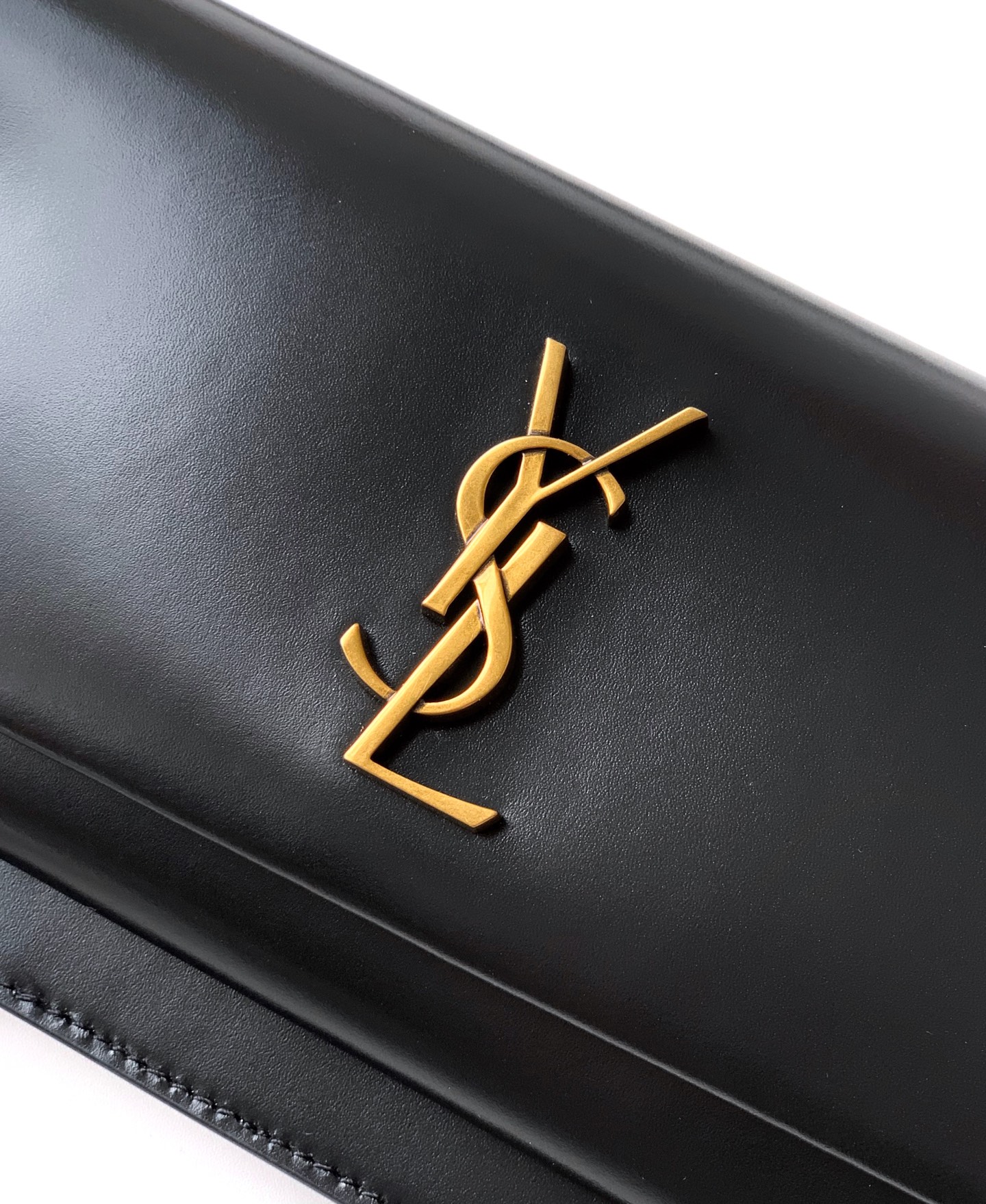 YSL サンセットボックス 手拿包 - 柔らかく実用的なデザイン