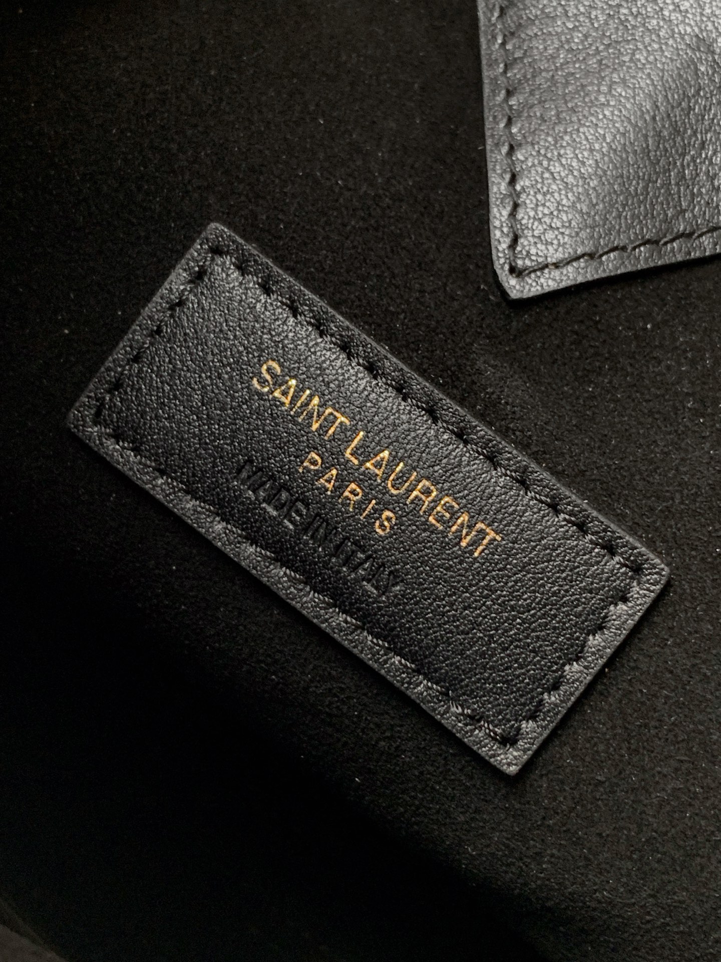 Yブランド ブラックラムレザー ビジネスバッグ 秋冬限定