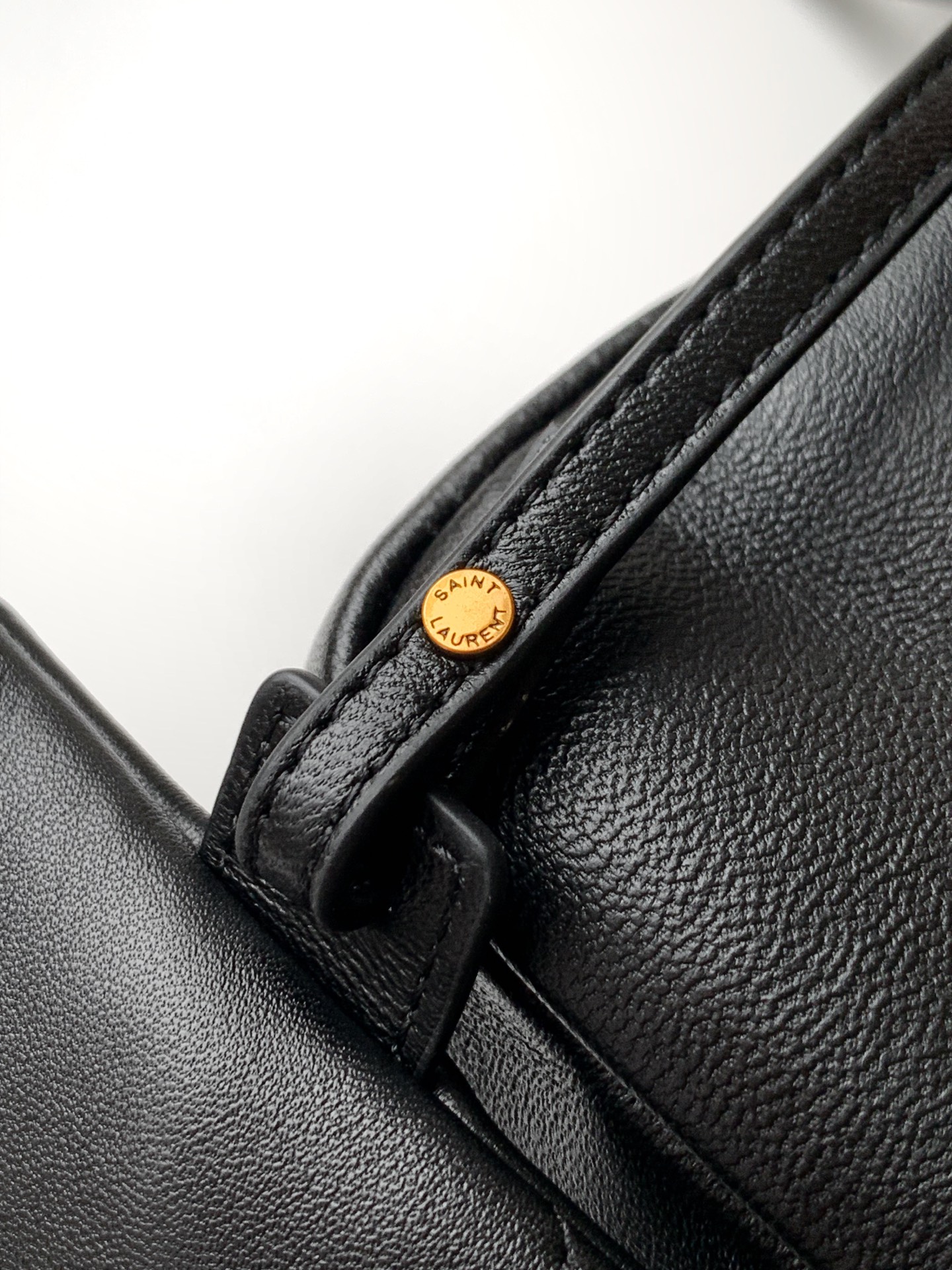 YSL Jamie 4.3 大容量ポシェン羊皮トートバッグ