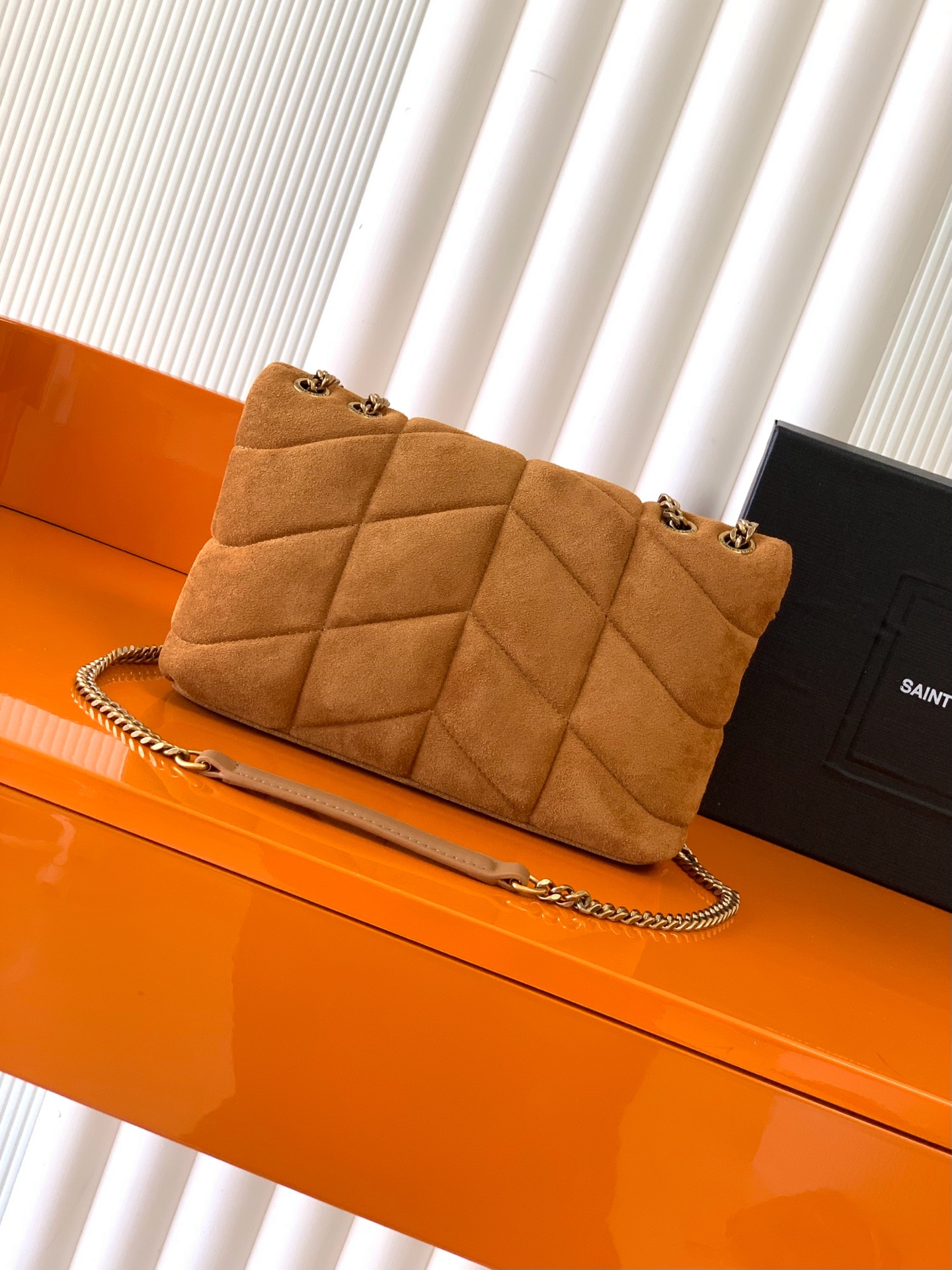 Loulou Puffer Mini ダブルチェーンバッグ - 柔らかなイタリア製スエード