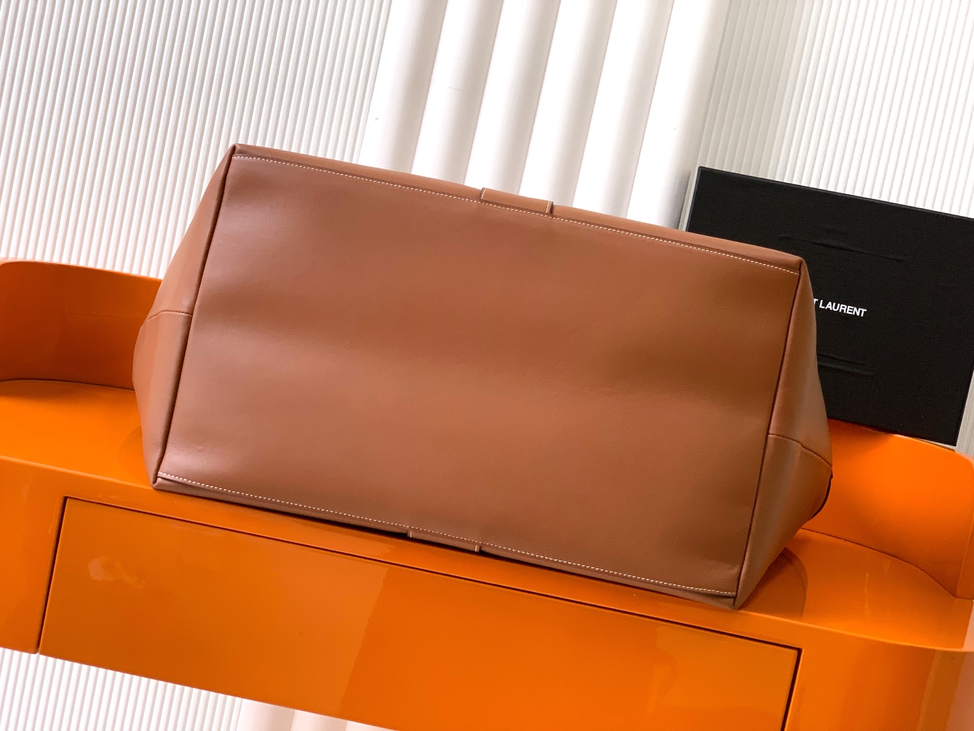 Y家新款棕平纹古金デザイン軽量トートバッグ