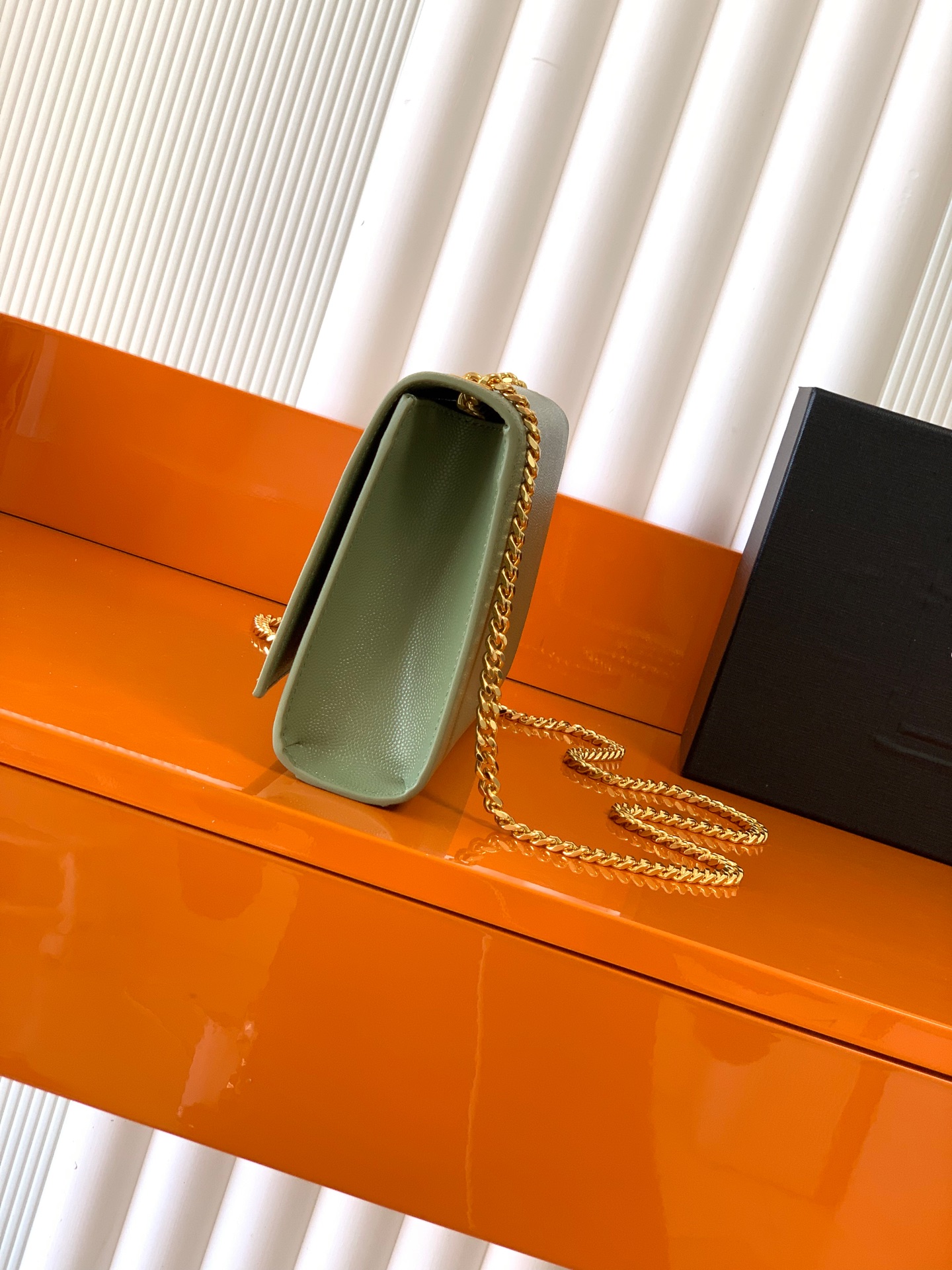 Saint Laurent Y家最 Kate链条斜挎包 每个女孩衣柜都 一个的百搭款式 高质量 南非牛皮