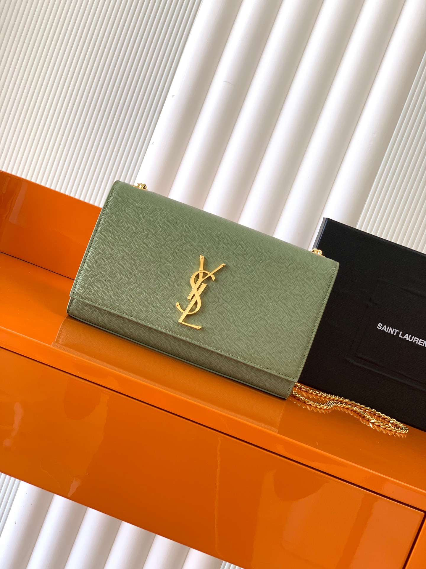Saint Laurent Y家最 Kate链条斜挎包 每个女孩衣柜都 一个的百搭款式 高质量 南非牛皮
