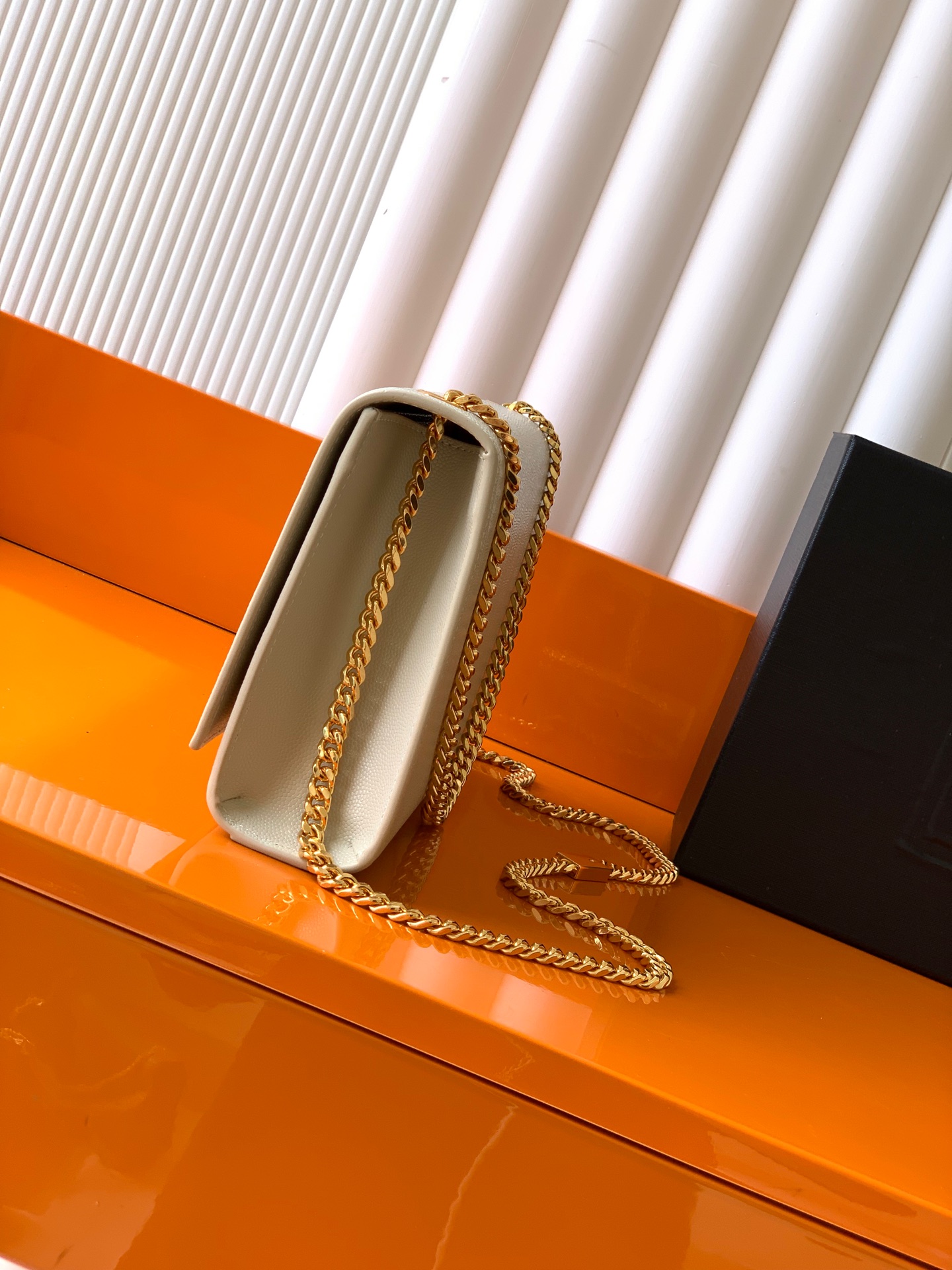 Saint Laurent Y家最 Kate链条斜挎包 每个女孩衣柜都 一个的百搭款式 高质量 南非牛皮