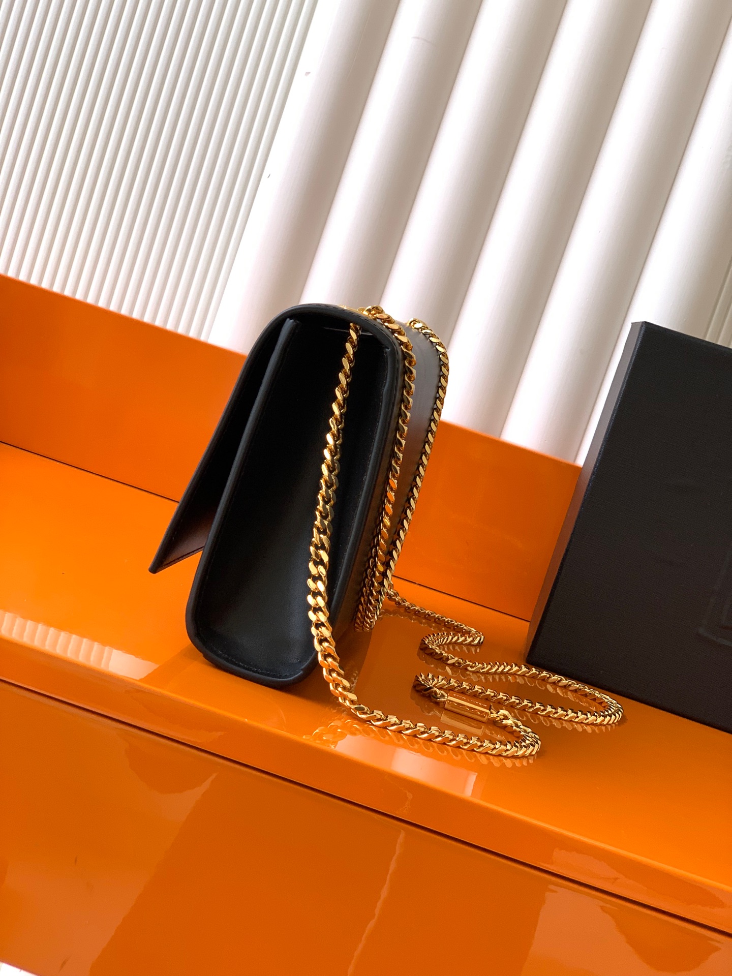 Saint Laurent Y家最 Kate链条斜挎包 每个女孩衣柜都 一个的百搭款式 高质量 南非牛皮