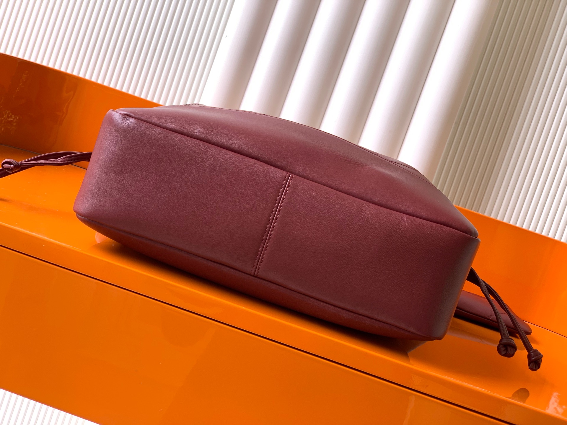 YSL Jamie 小号 4.3 大容量羊皮腋下包