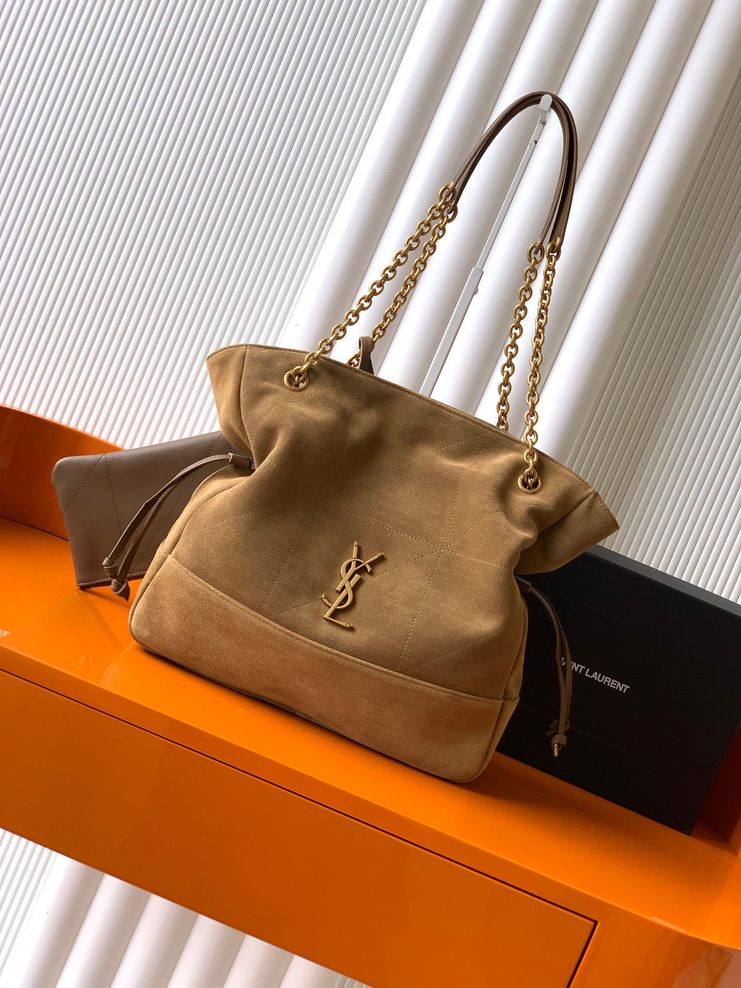 YSL Jamie 小号トートバッグ - 優雅で実用的なデザイン