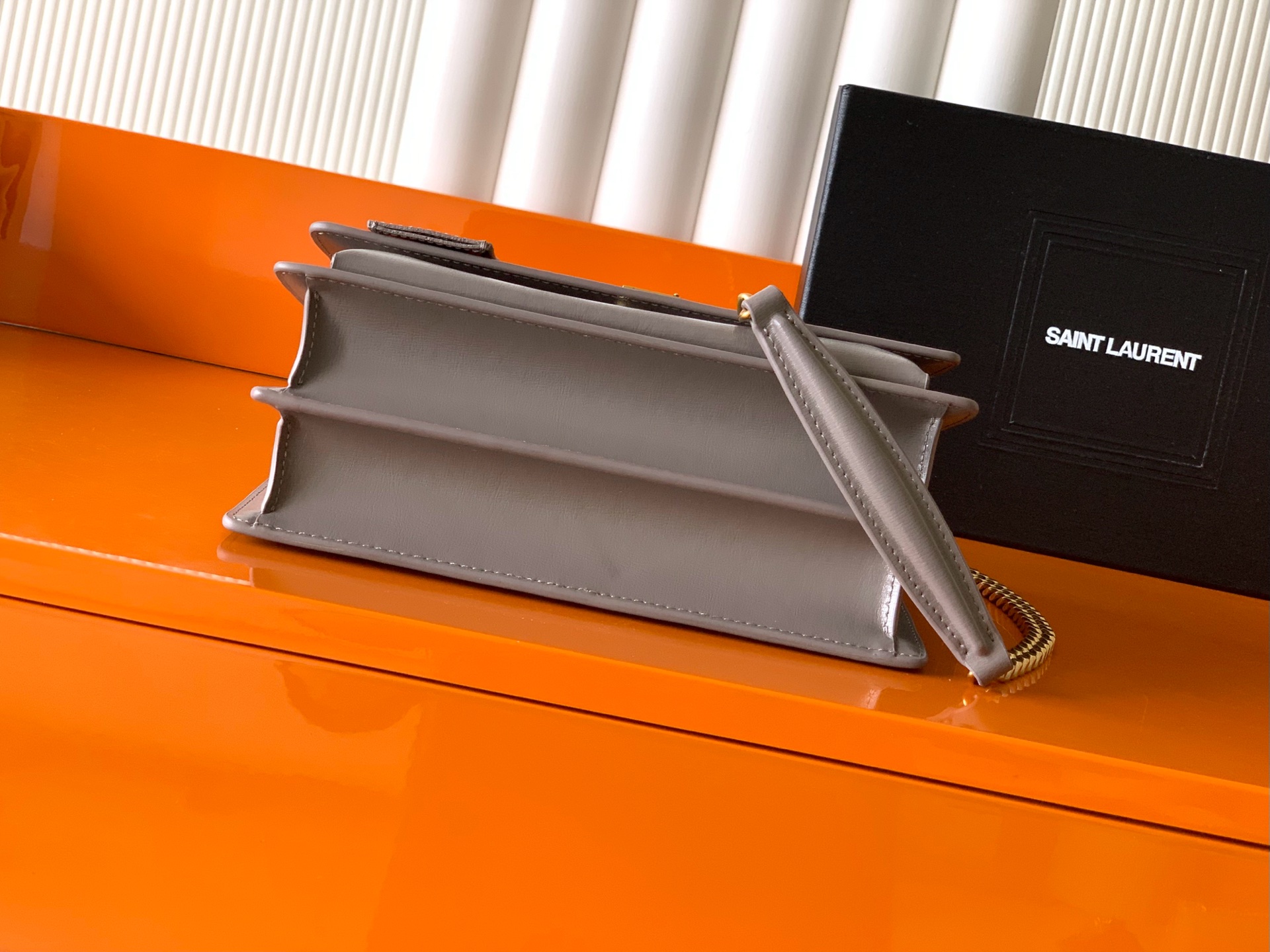 独家背景 灰牙签纹/金 日落バッグ 高品質正規品