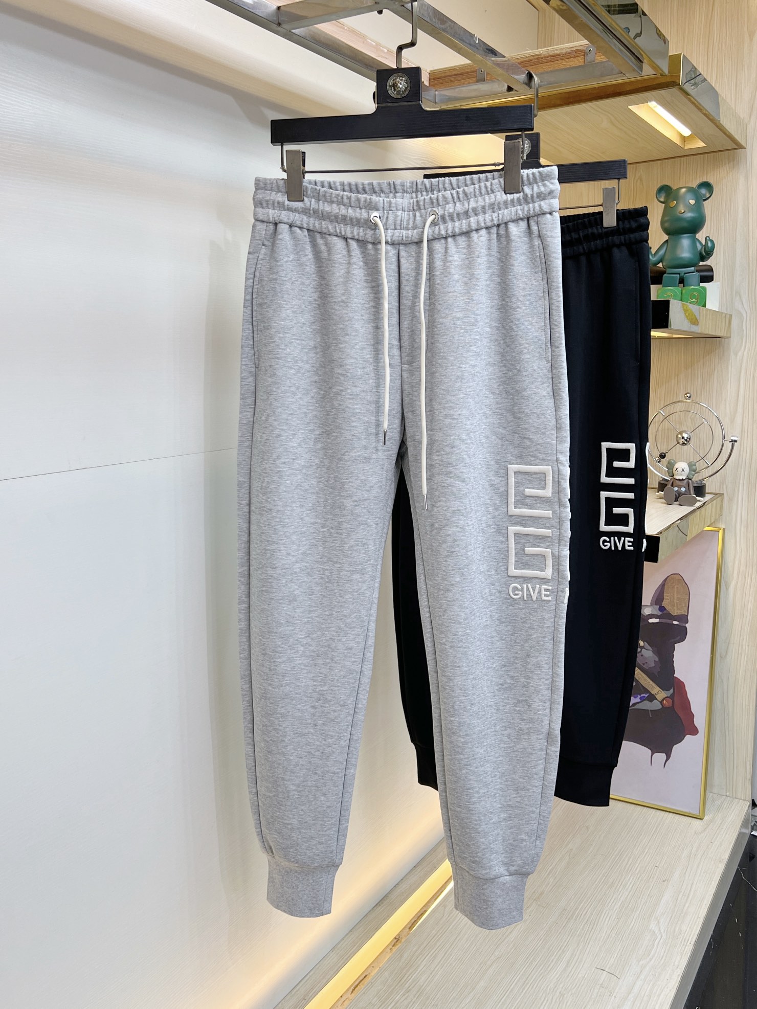 Buy Cheap
 Givenchy Clothing Pants & Trousers Fall Collection Casual