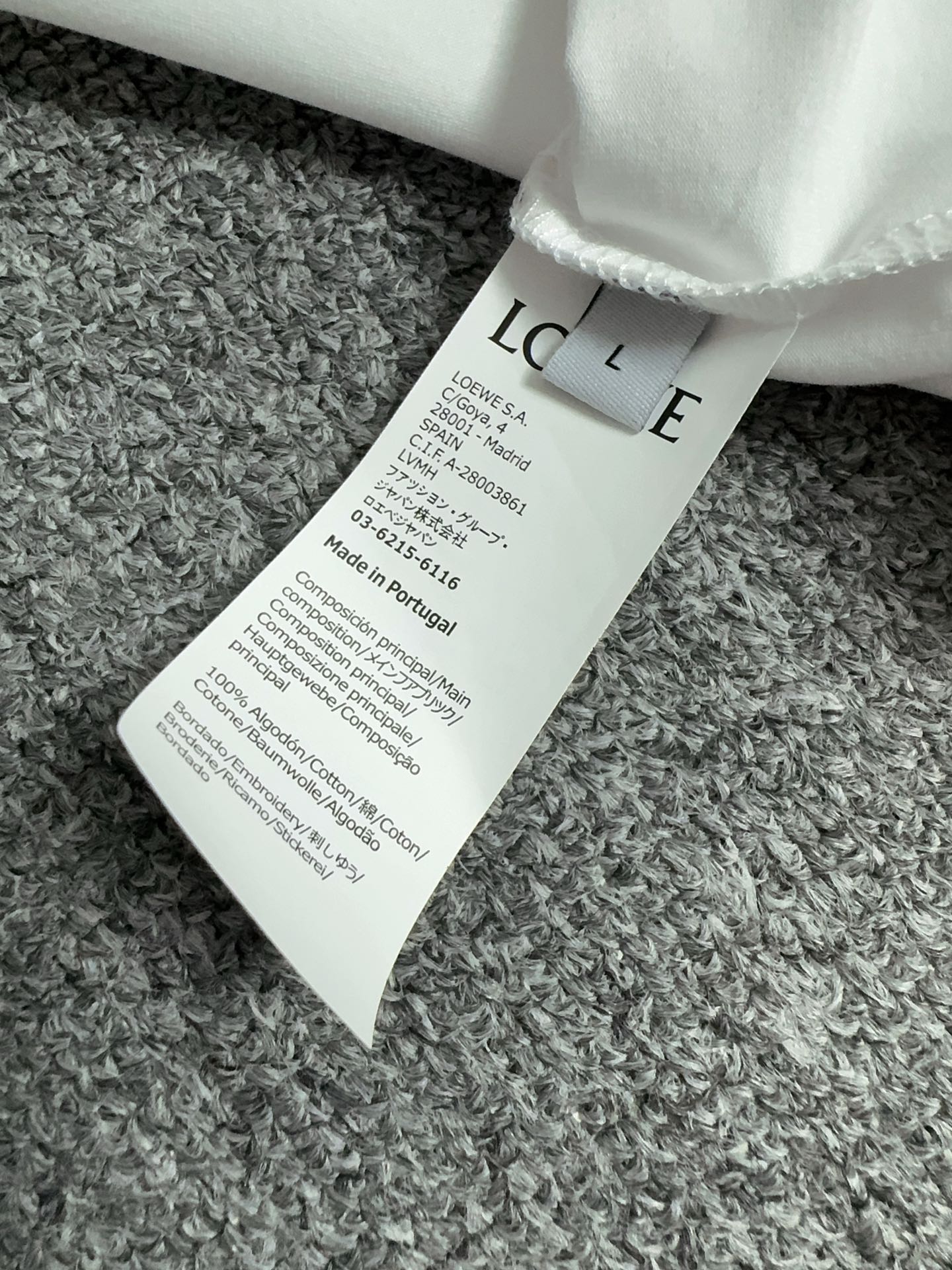 Loewe Printed Cotton T-Shirt | Short Sleeve Crew Neck Tee 5 i1735023093 8864 1