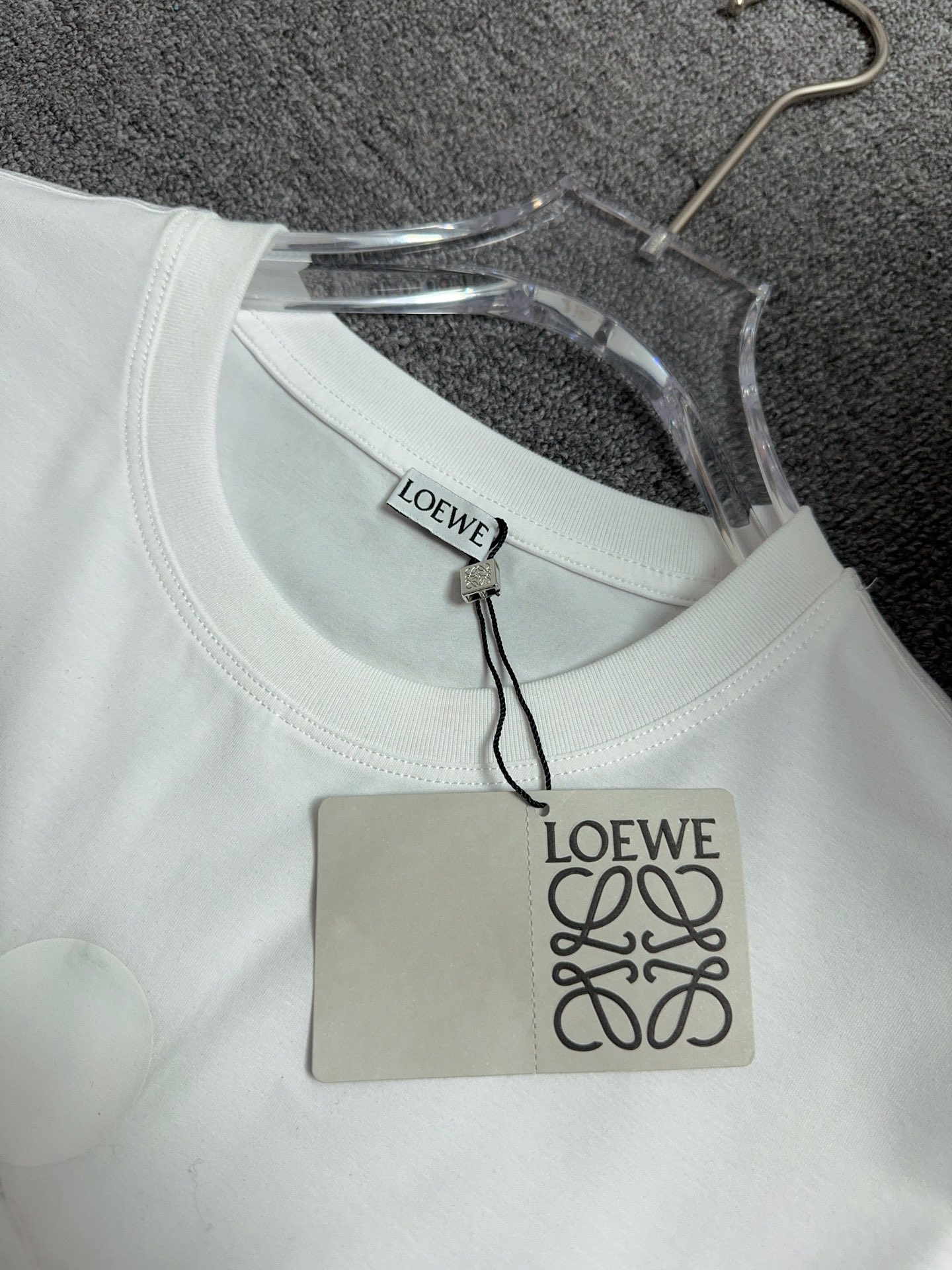Loewe Printed Cotton T-Shirt | Short Sleeve Crew Neck Tee 4 i1735023094 5571 5