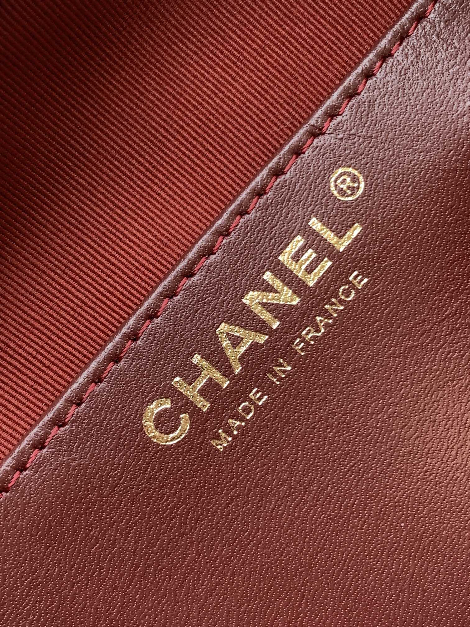 Chanel 22cc Spring Summer Heart Shape Black Quilted Leather Shoulder Bag 9 i1734243785 3317 6