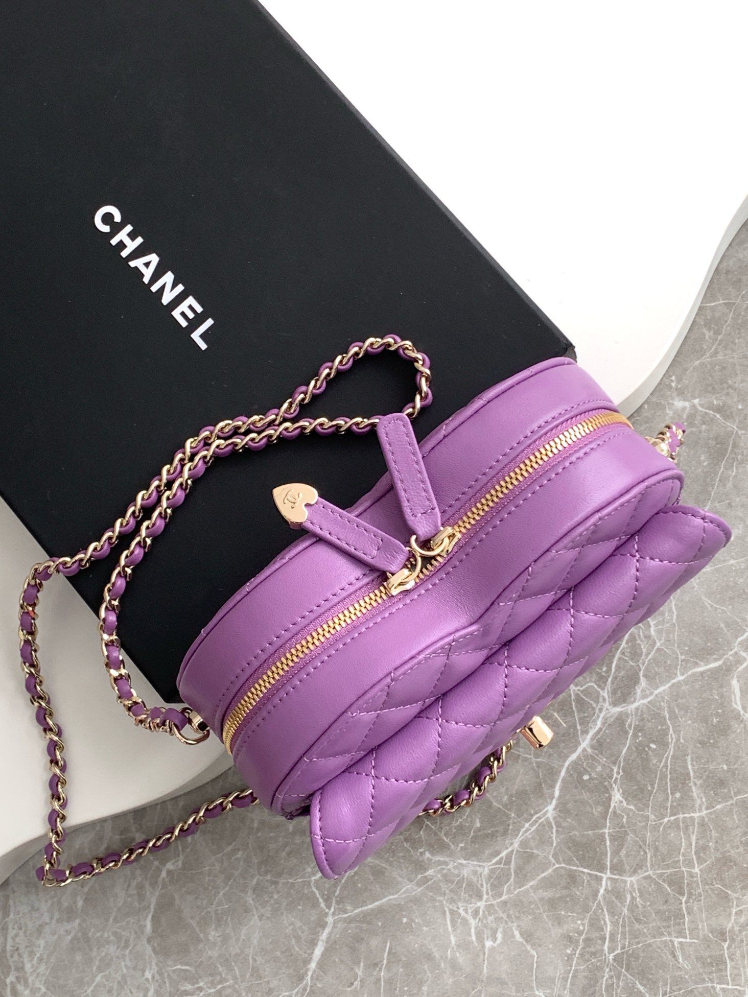 Chanel 22cc Spring/Summer Heart Bag, AS3191, 18x16.5x6.5cm, Purple 6 i1734243869 8020 7