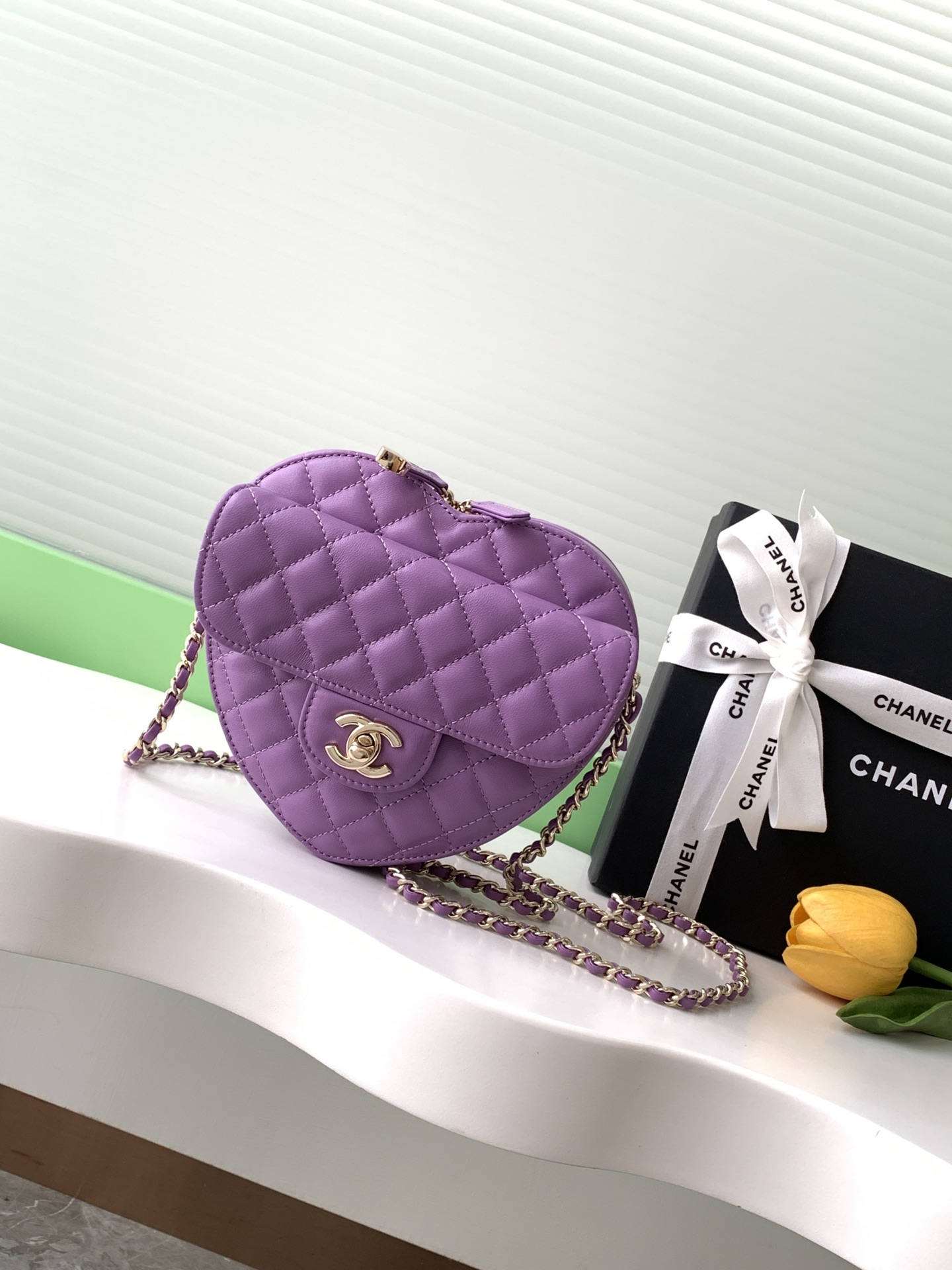Chanel 22cc Spring/Summer Heart Bag, AS3191, 18x16.5x6.5cm, Purple 1 i1734243869 9131 0