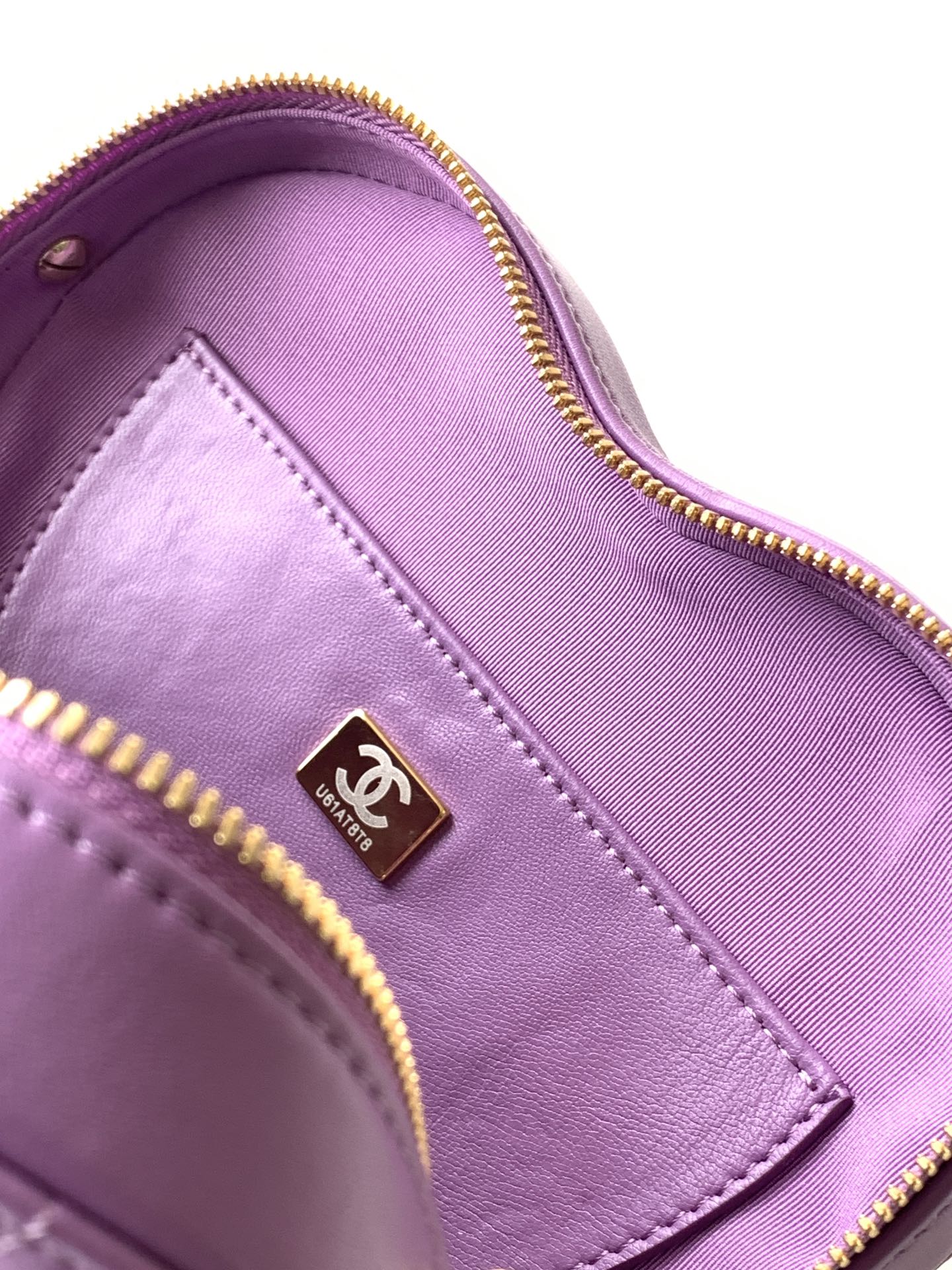 Chanel 22cc Spring/Summer Heart Bag, AS3191, 18x16.5x6.5cm, Purple 8 i1734243870 6527 8