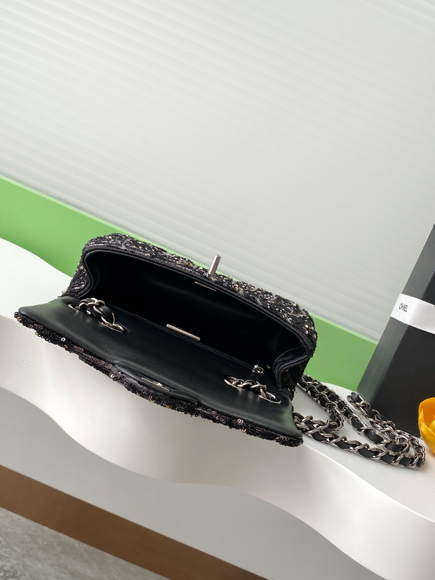 Miniatura 8