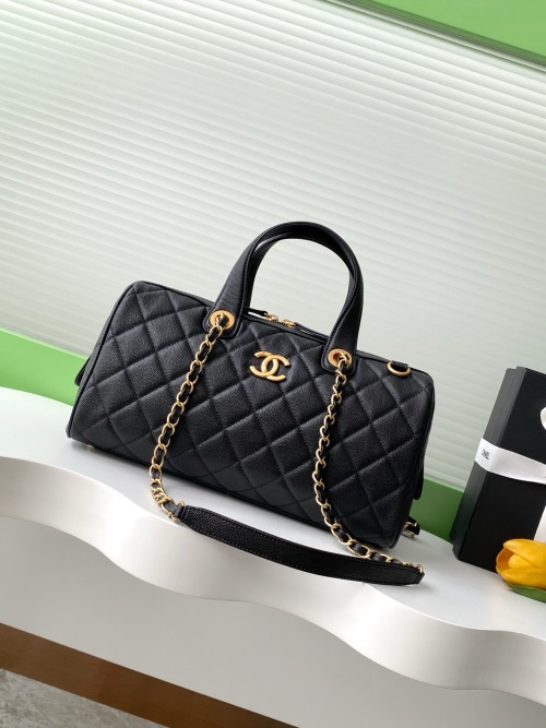 Chanel 25A Bowling Bag Caviar Black Shoulder Bag AS5579, 17-31-13 cm 1 Chanel 25A Bowling Bag Caviar Black Shoulder Bag AS5579, 17-31-13 cm