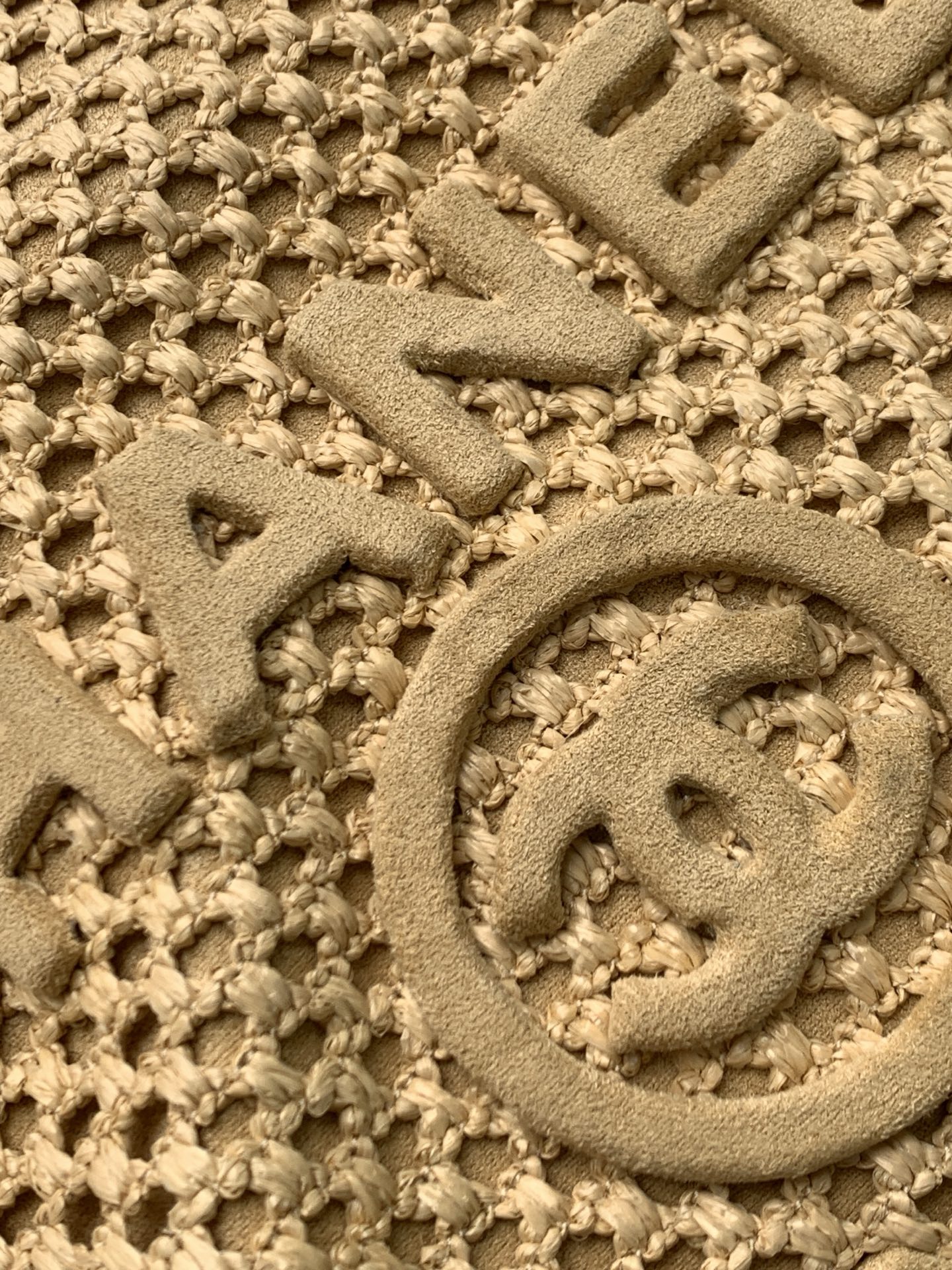 Chanel Style Tote Bag style reference detail image 5 from source 785886