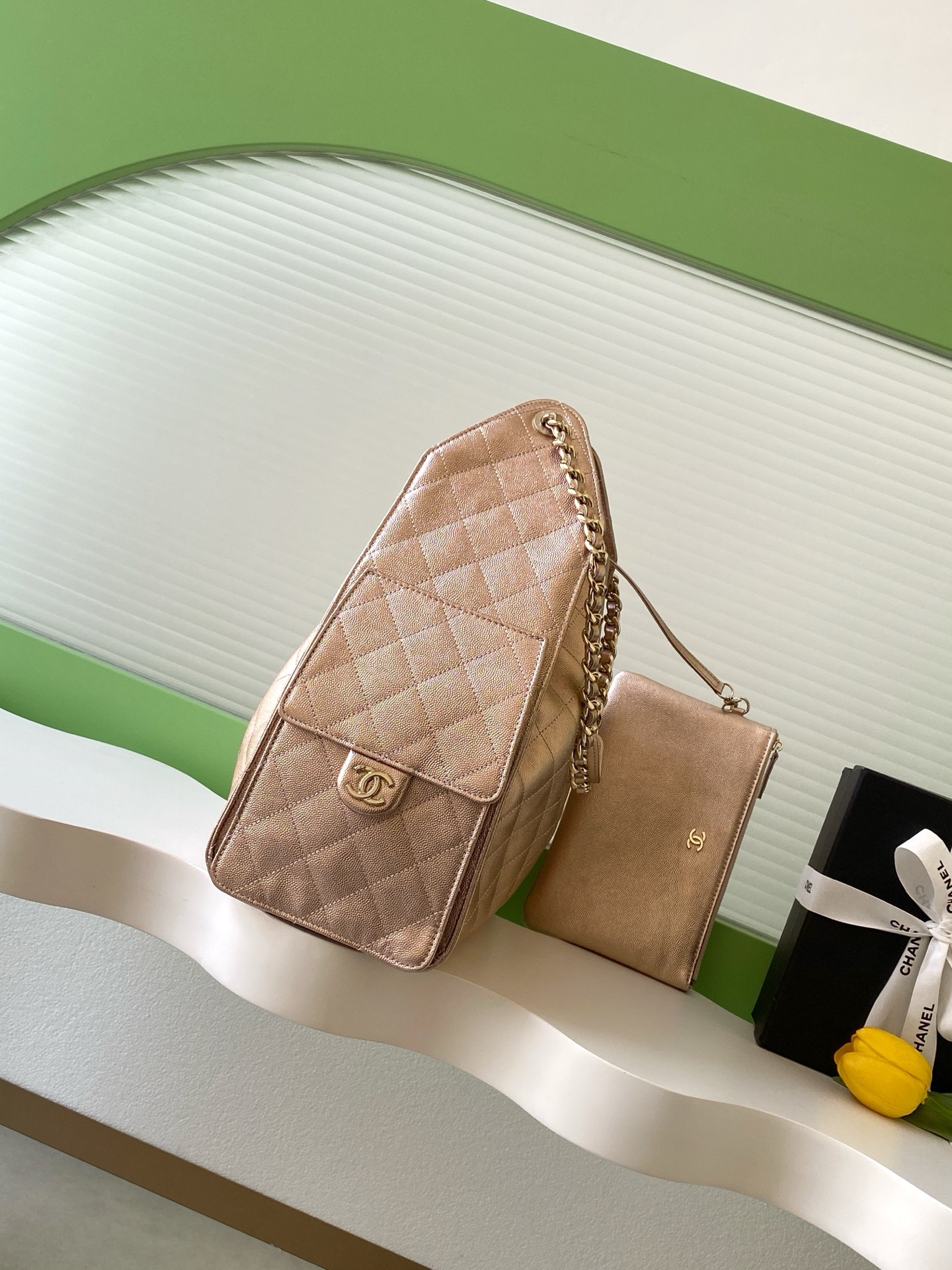 Sac Chanel sac en cuir motif boule — photo 2