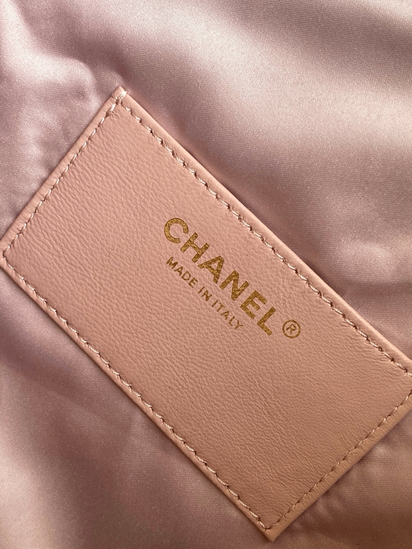 Sac Chanel sac en cuir motif boule — photo 9