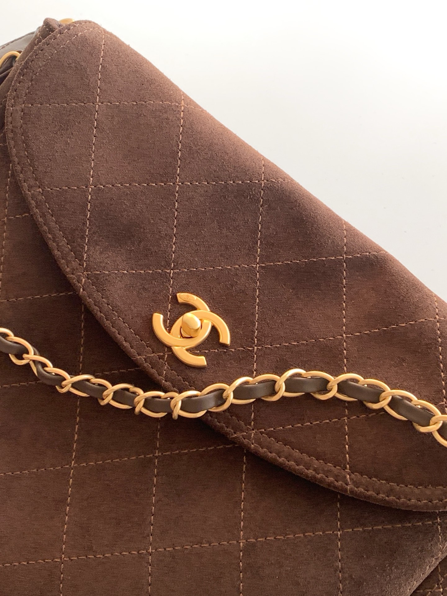 Chanel Brown suede 30cm shoulder everyday