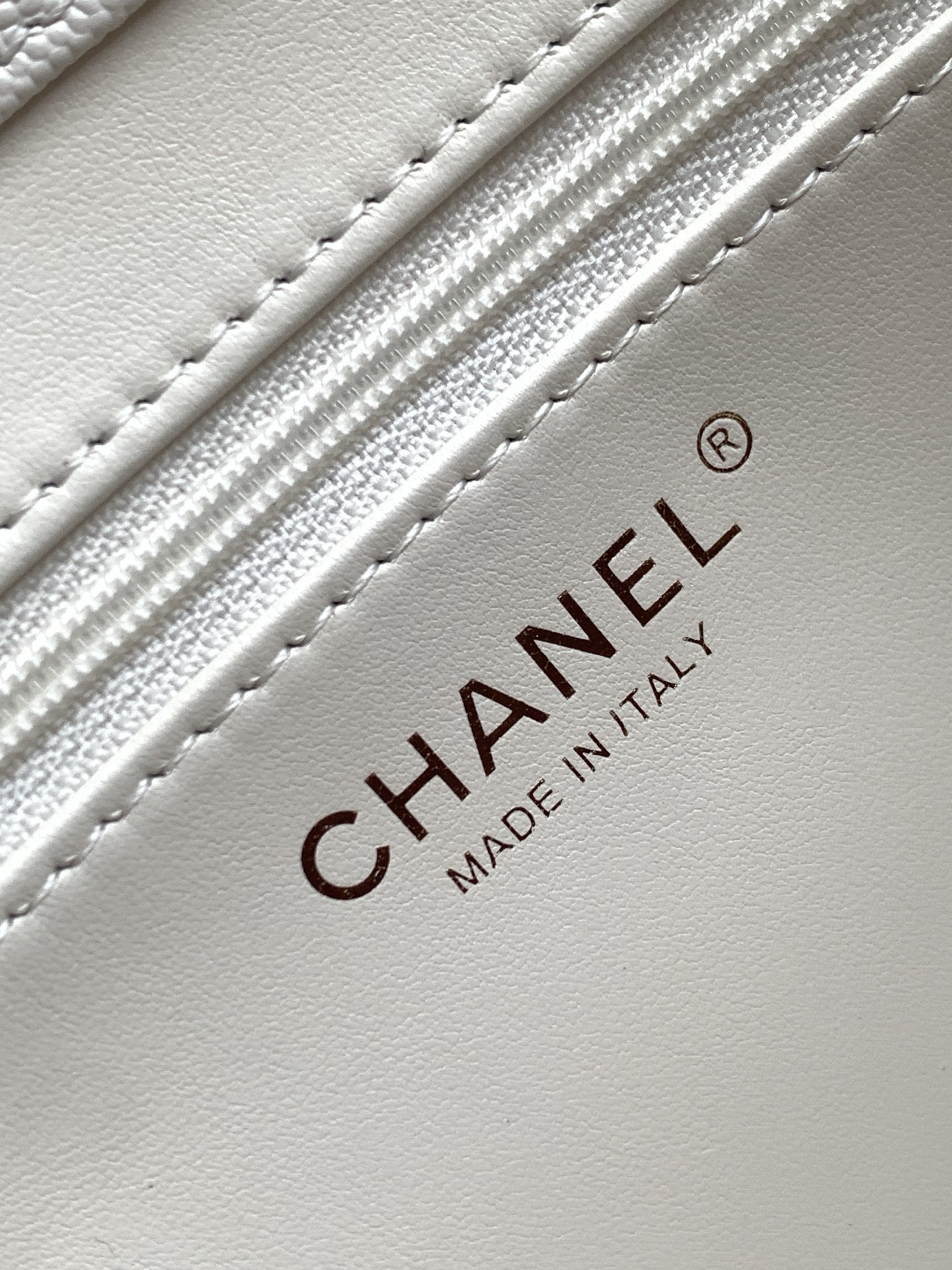 Chanel Style Leather Card Holder Bags Card Holder detail image 9 from source 770356