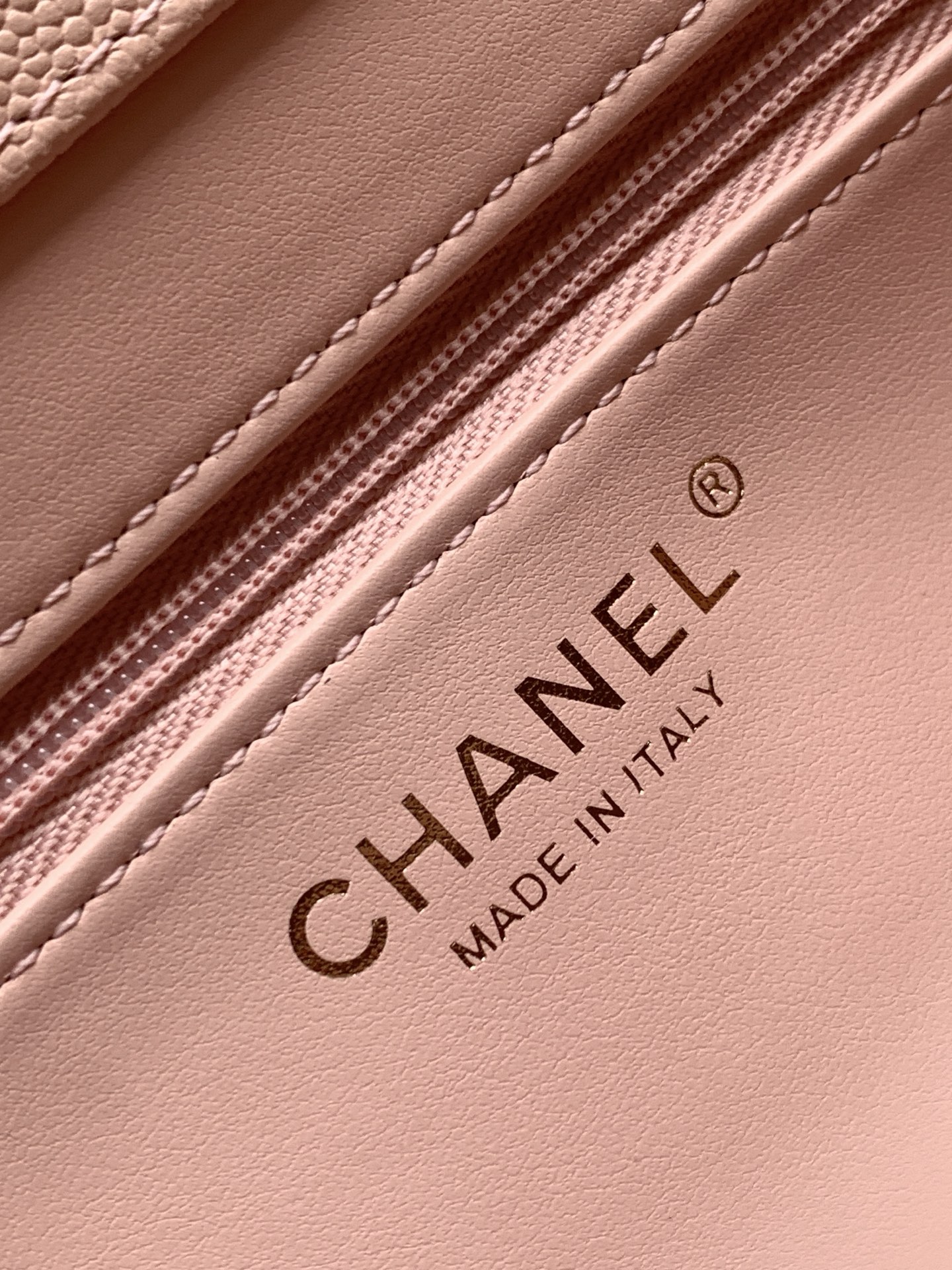Chanel Style Leather Card Holder Bags Card Holder detail image 9 from source 770355