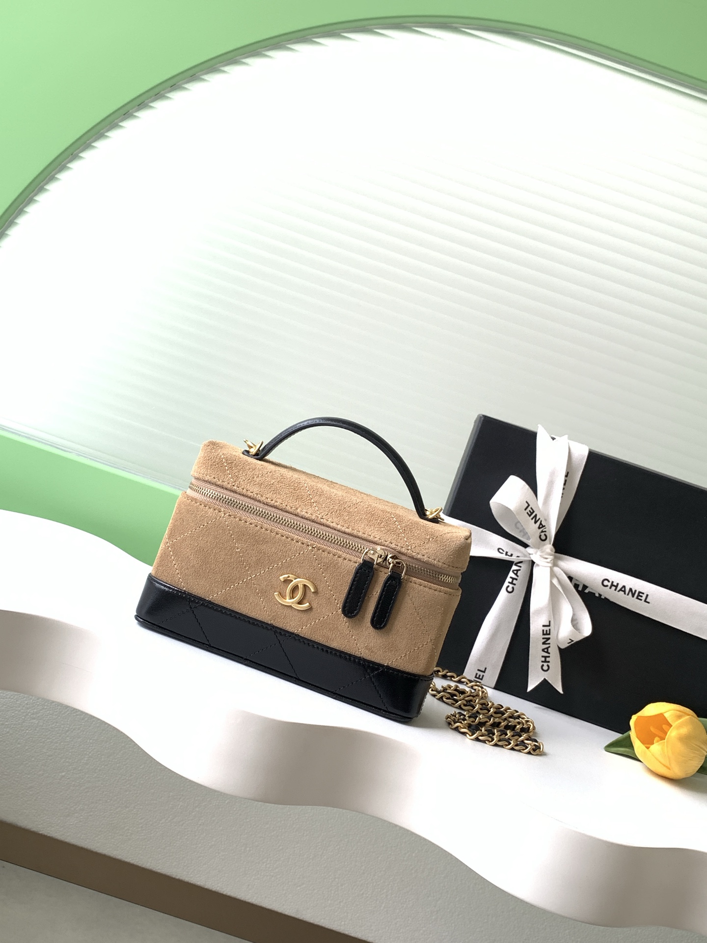 Chanel Style Black Leather Crossbody Bag Lookbook Reference image 1