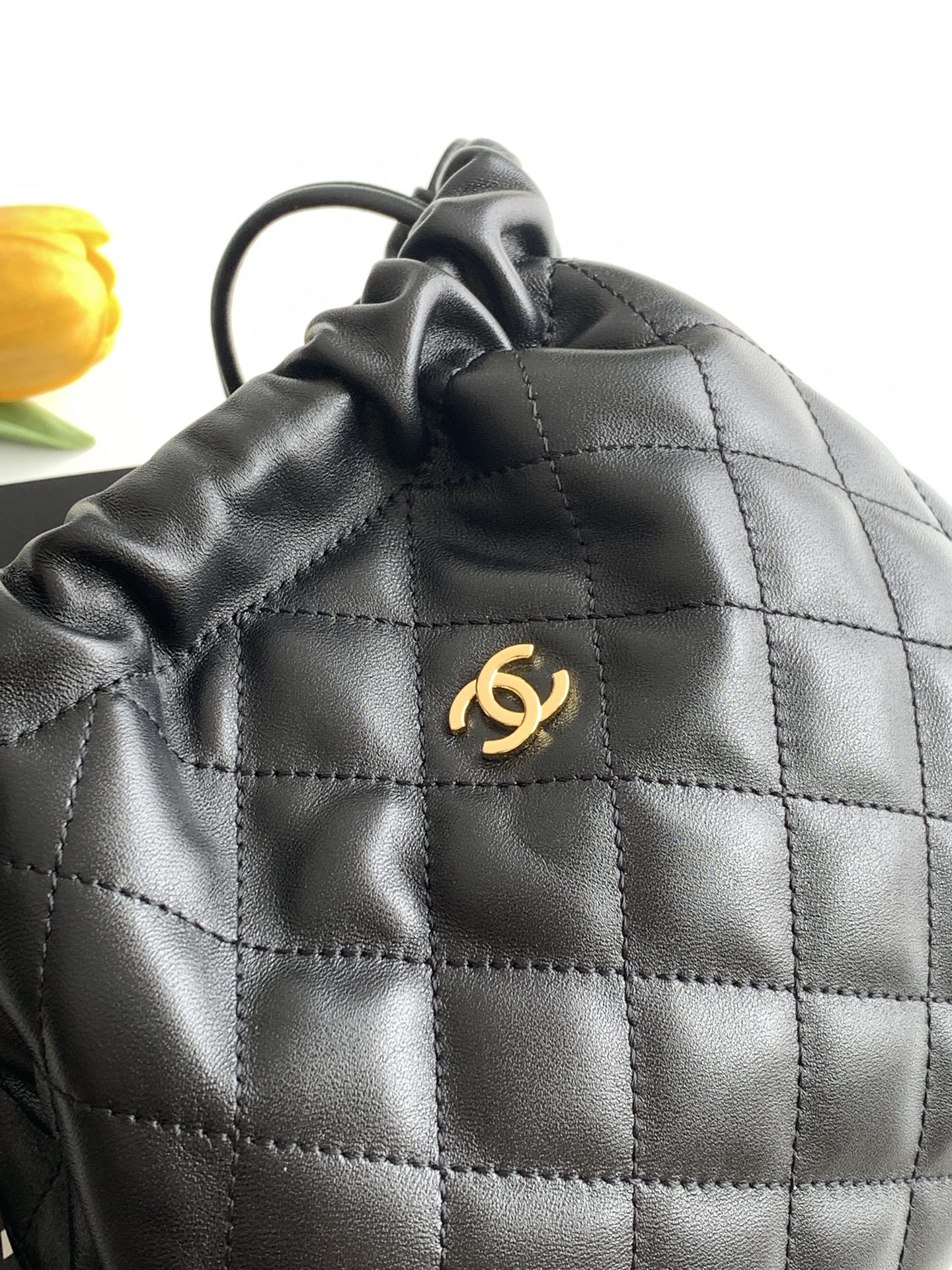Chanel Style Leather Crossbody Bag style reference detail image 5 from source 770380