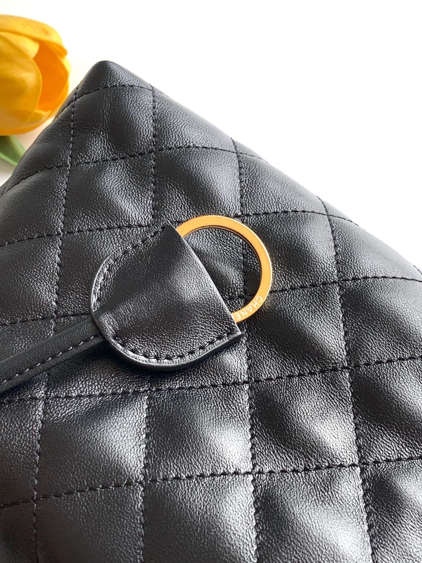 Chanel Style Leather Crossbody Bag style reference detail image 7 from source 770380