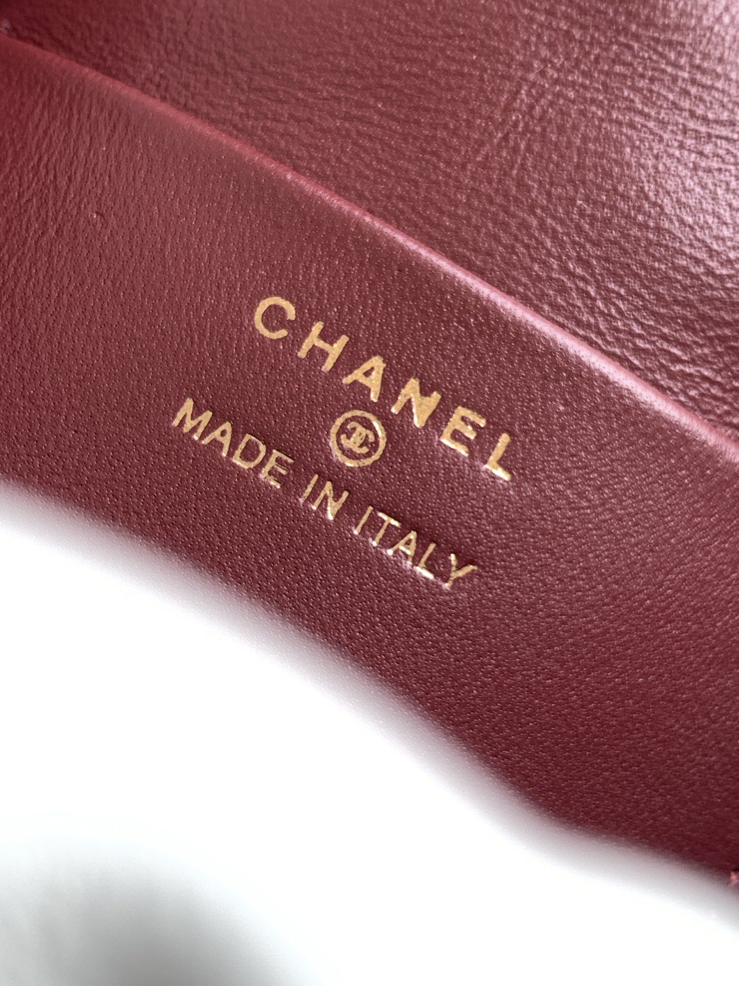 Chanel Style Leather Crossbody Bag style reference detail image 9 from source 770379