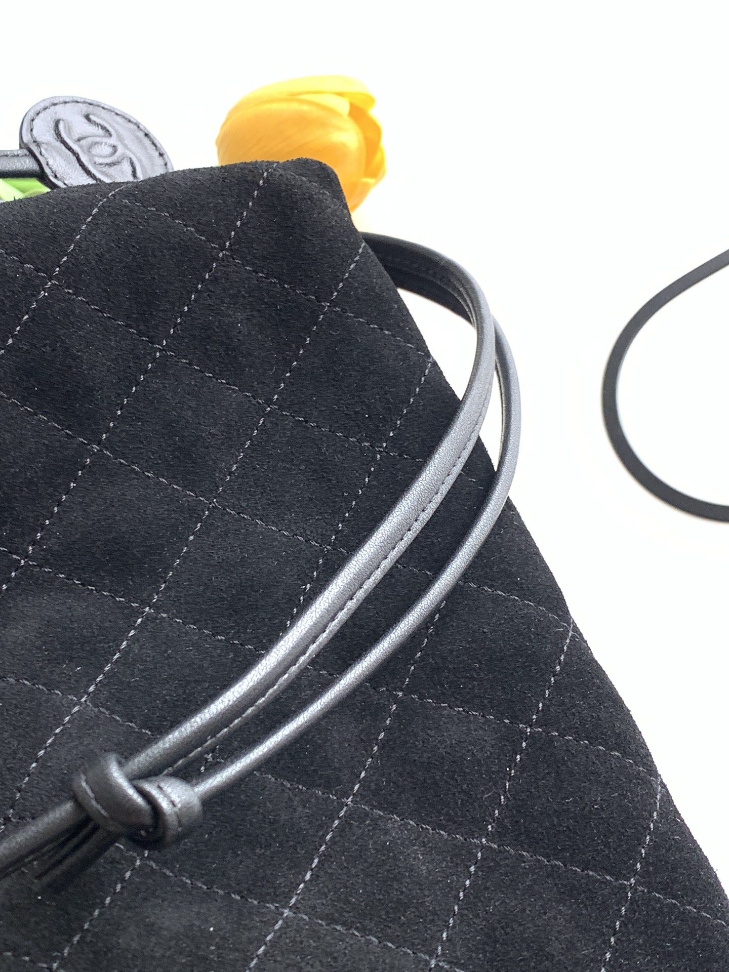Chanel Style Leather Crossbody Bag style reference detail image 7 from source 770375