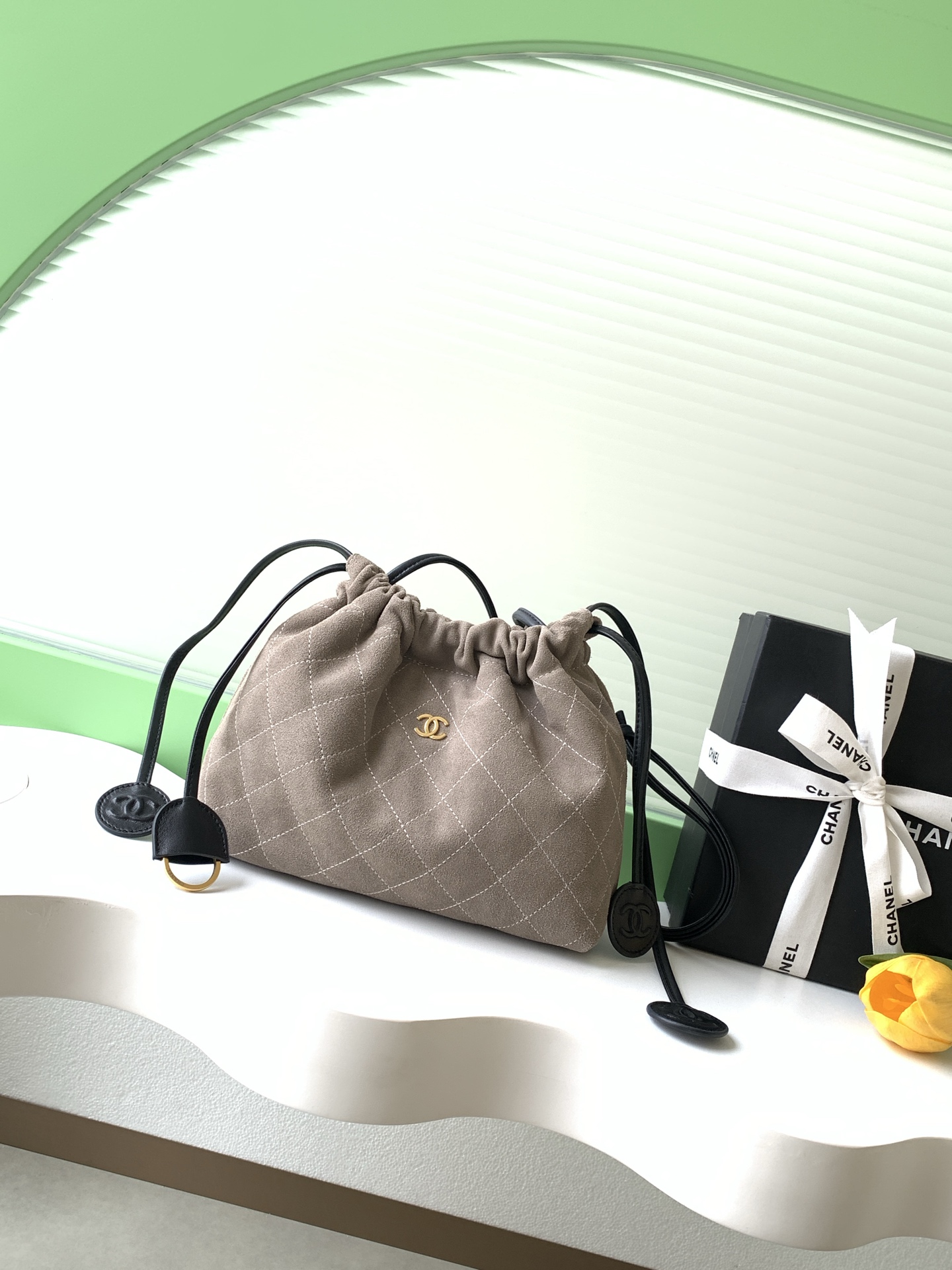 Chanel Style Leather Crossbody Bag Lookbook Reference image 1