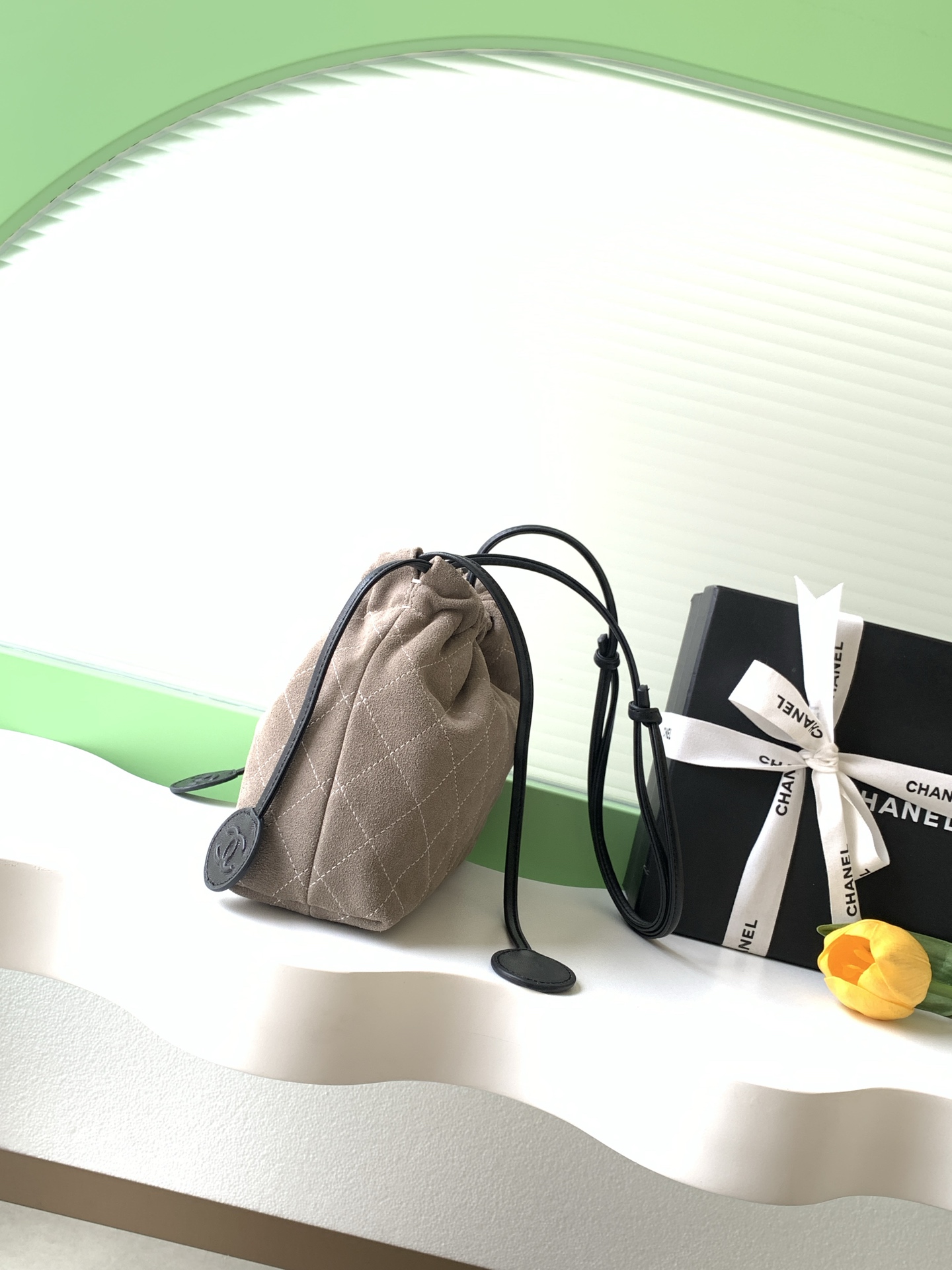 Chanel Style Leather Crossbody Bag Lookbook Reference image 2