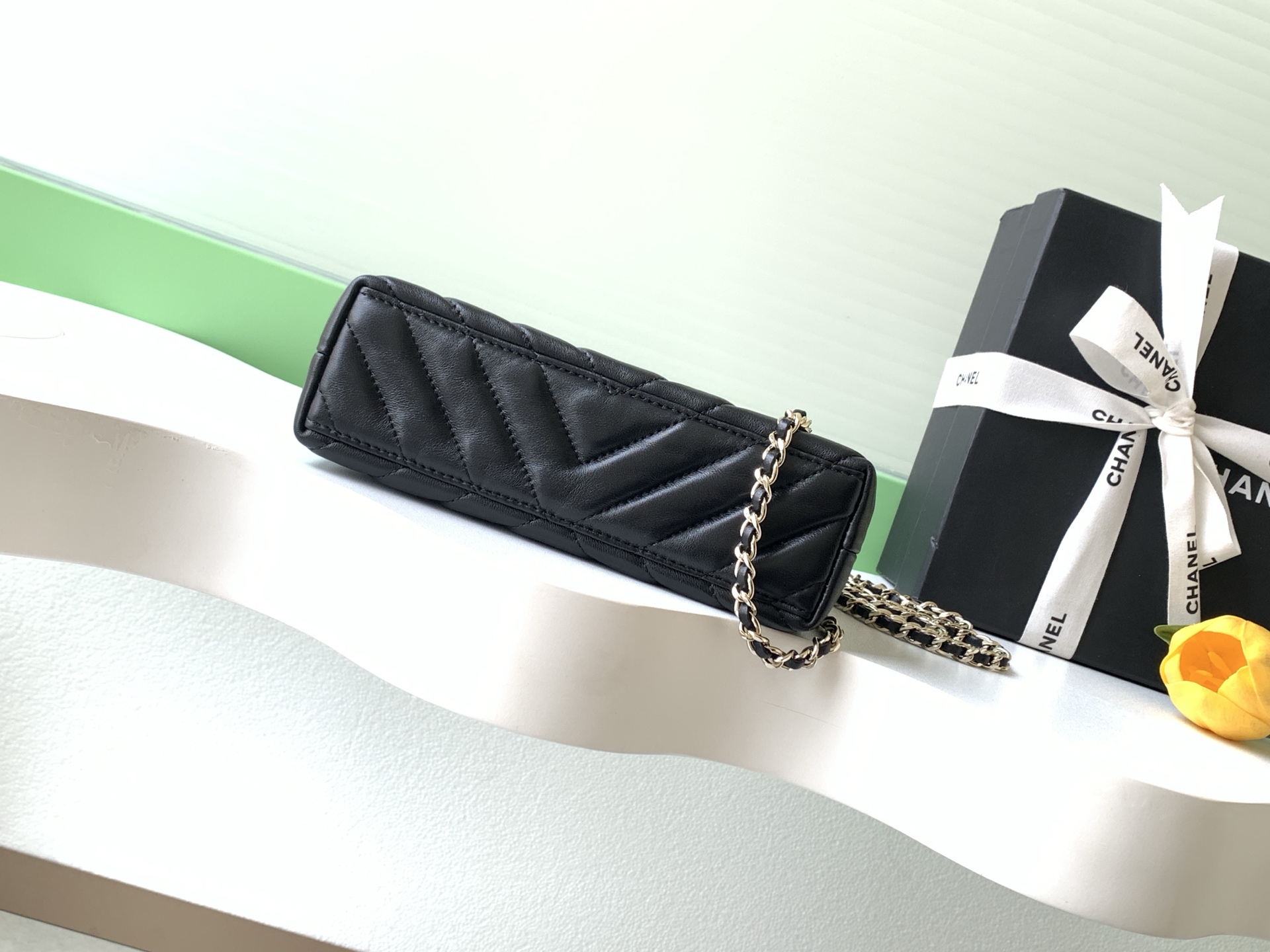 Chanel Style Black Leather Crossbody Bag style reference detail image 4 from source 770387
