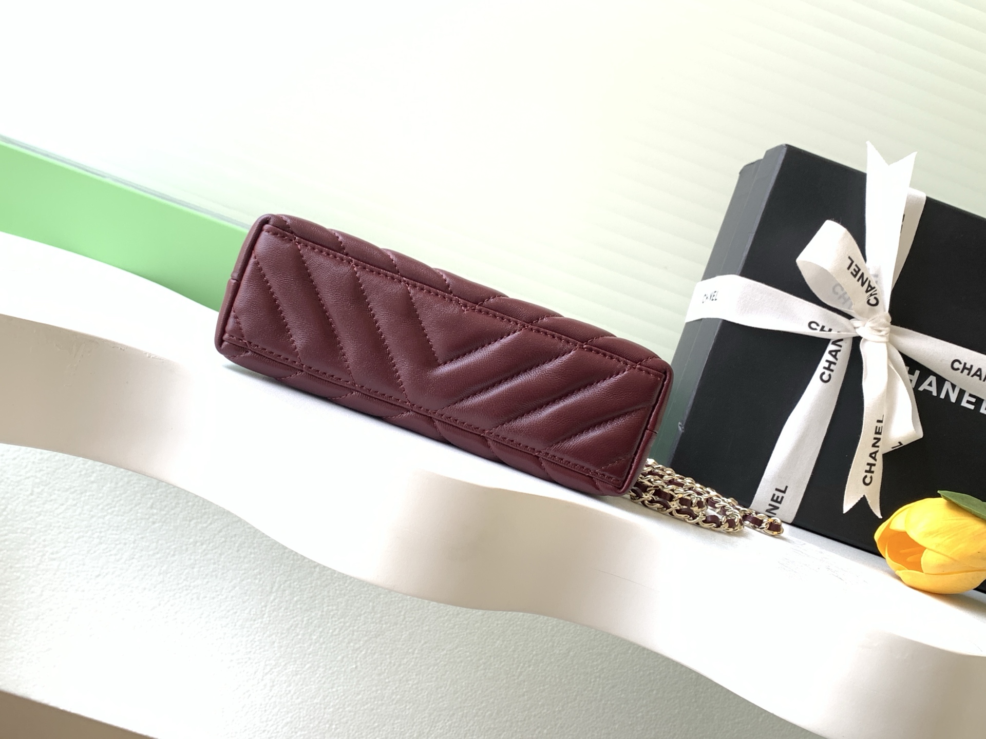 Chanel Style Black Leather Crossbody Bag style reference detail image 4 from source 770386